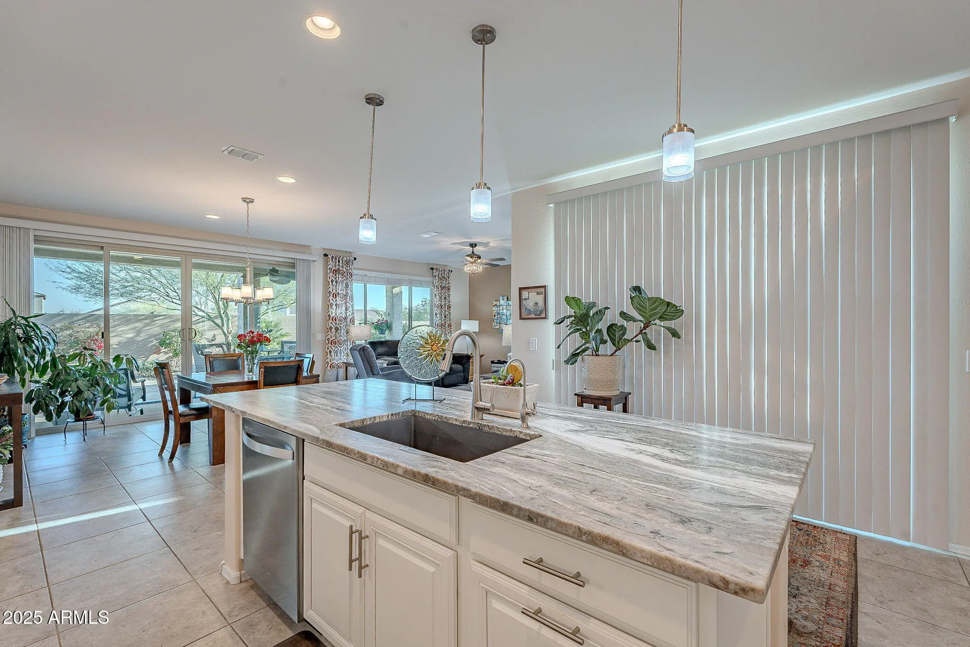 Property Slideshow image 16 of 79 | 5821 w cinder brook way, Florence, AZ, 85132