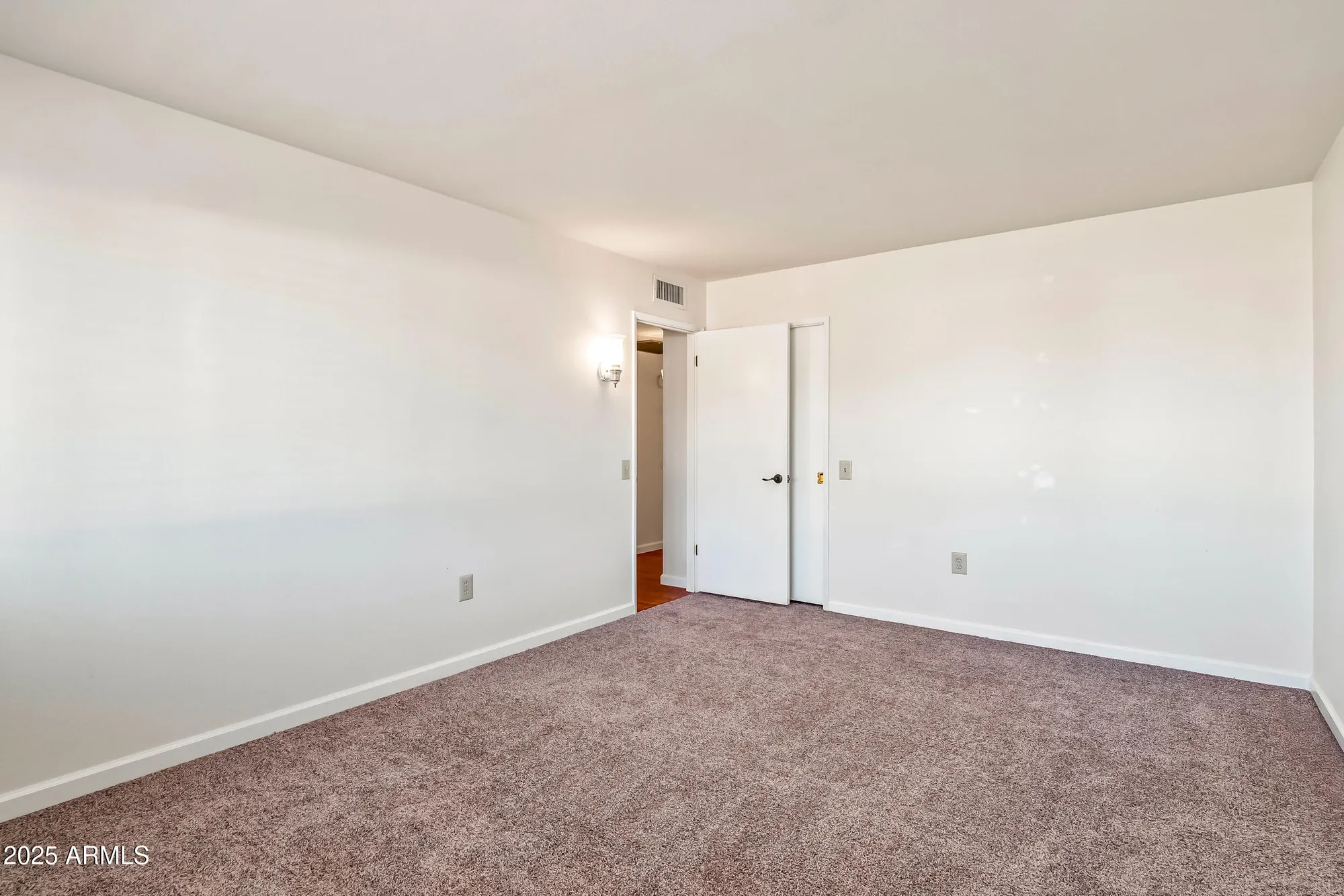 Property Slideshow image 16 of 20 | 17646 n whispering oaks dr, Sun City West, AZ, 85375