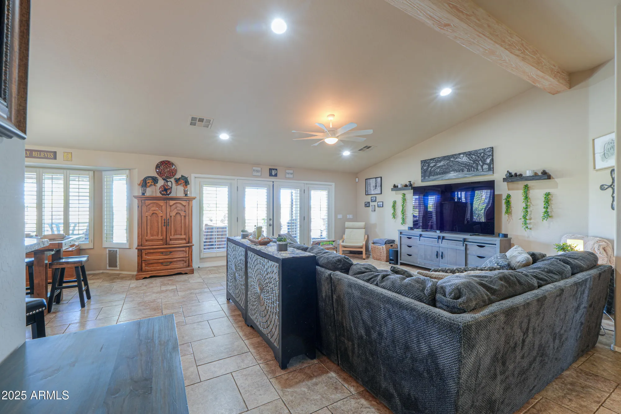 Property Slideshow image 16 of 65 | 80 s laura ln, Casa Grande, AZ, 85194