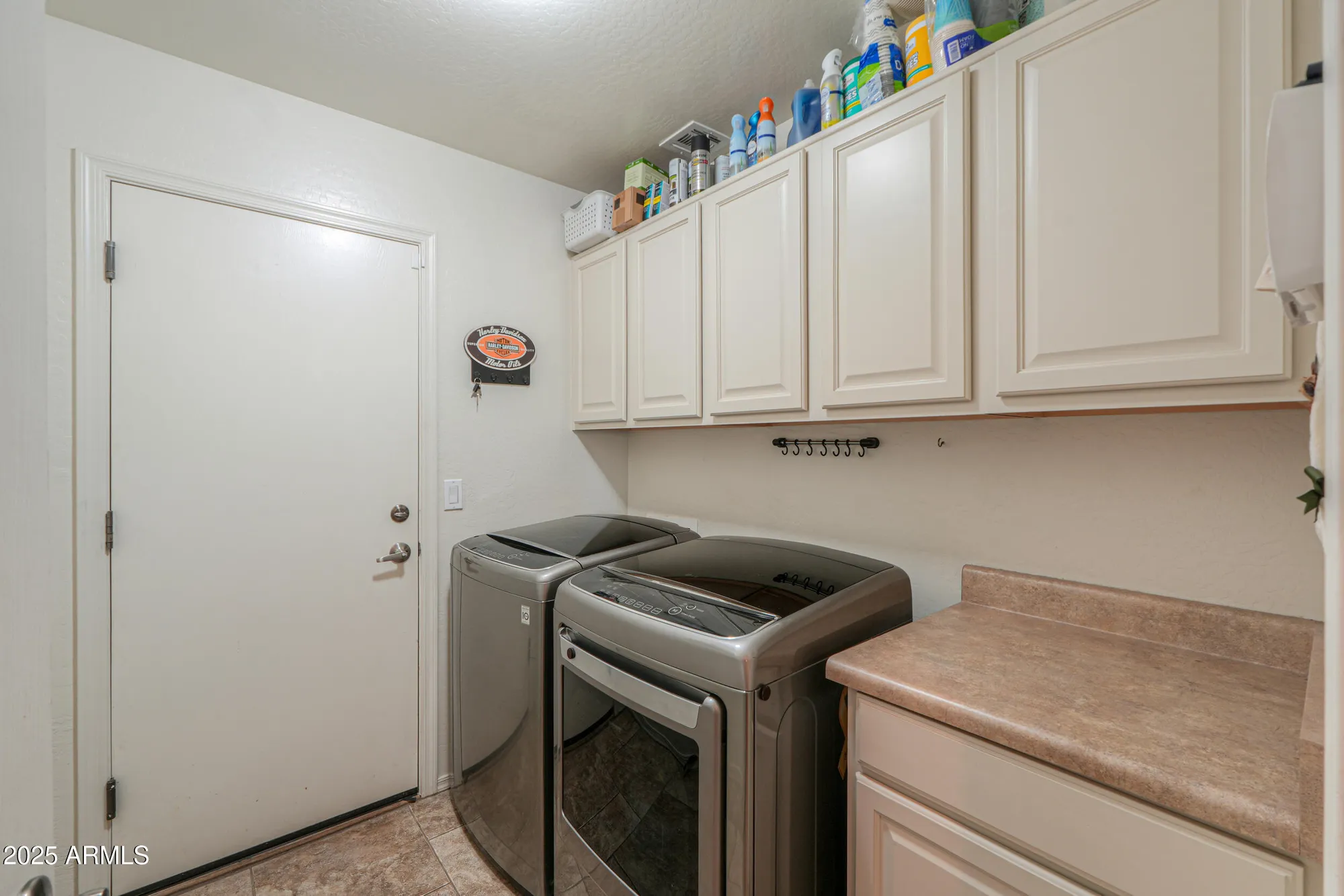 Property Slideshow image 27 of 65 | 80 s laura ln, Casa Grande, AZ, 85194