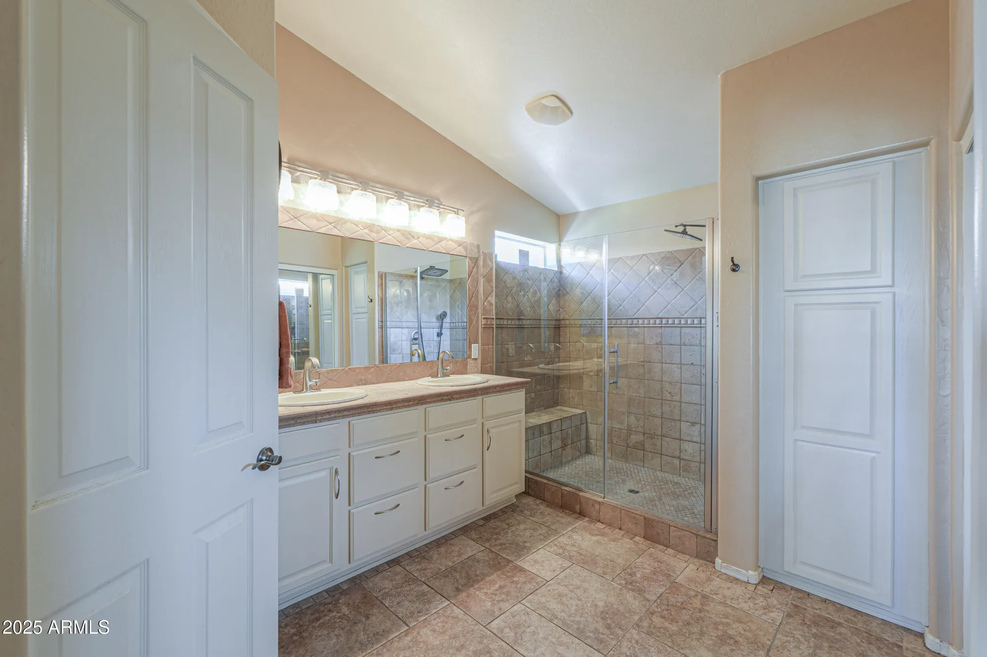 Property Slideshow image 30 of 65 | 80 s laura ln, Casa Grande, AZ, 85194