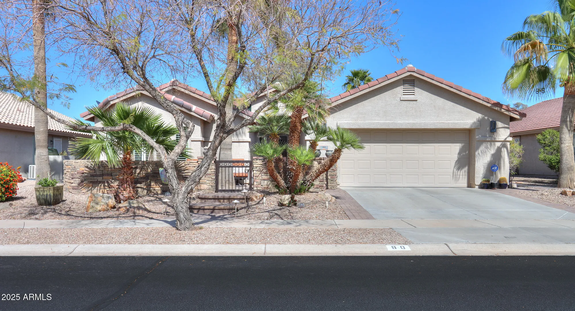 Property Slideshow image 1 of 65 | 80 s laura ln, Casa Grande, AZ, 85194