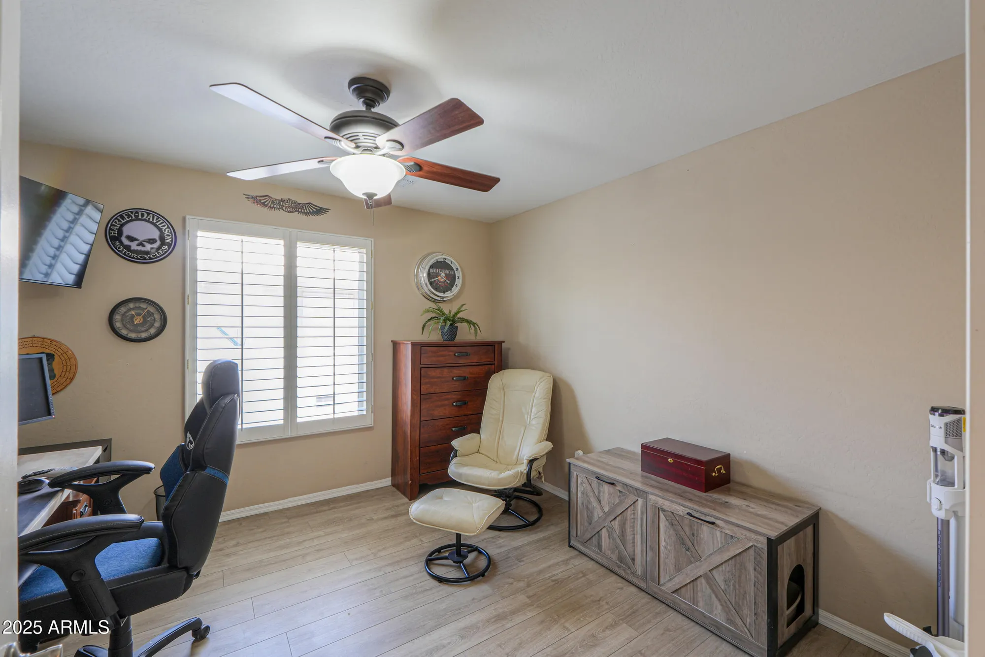 Property Slideshow image 10 of 65 | 80 s laura ln, Casa Grande, AZ, 85194