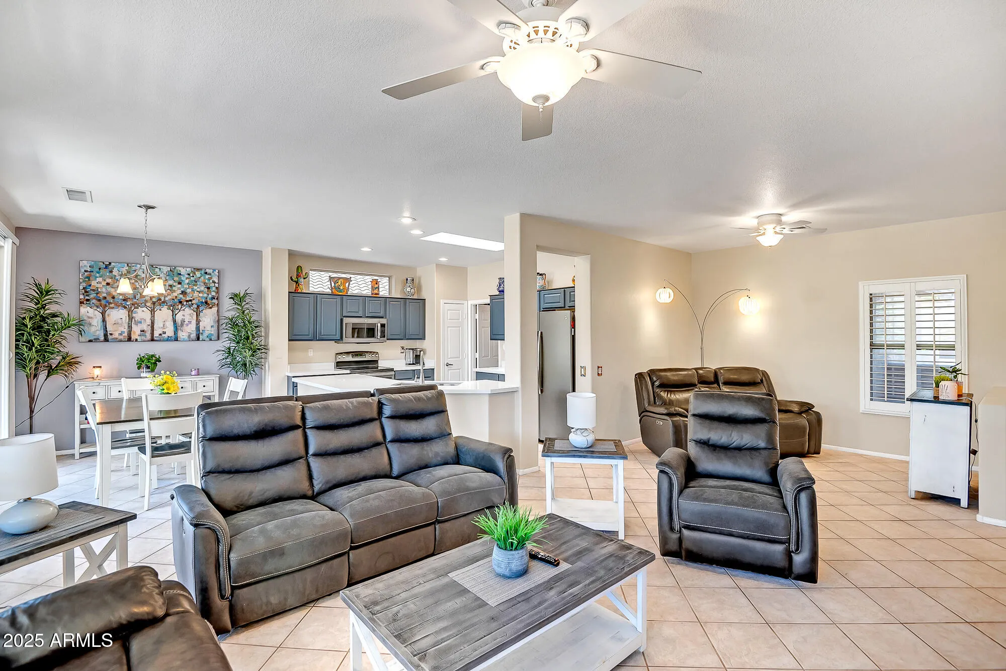 Property Slideshow image 4 of 17 | 15314 w pantano dr, Surprise, AZ, 85374