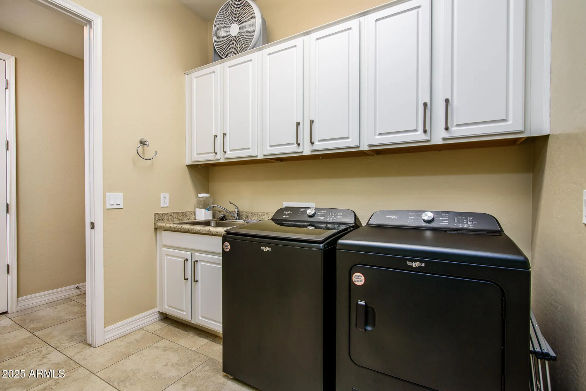 Property Slideshow image 40 of 94 | 20659 n enchantment pass, Maricopa, AZ, 85138