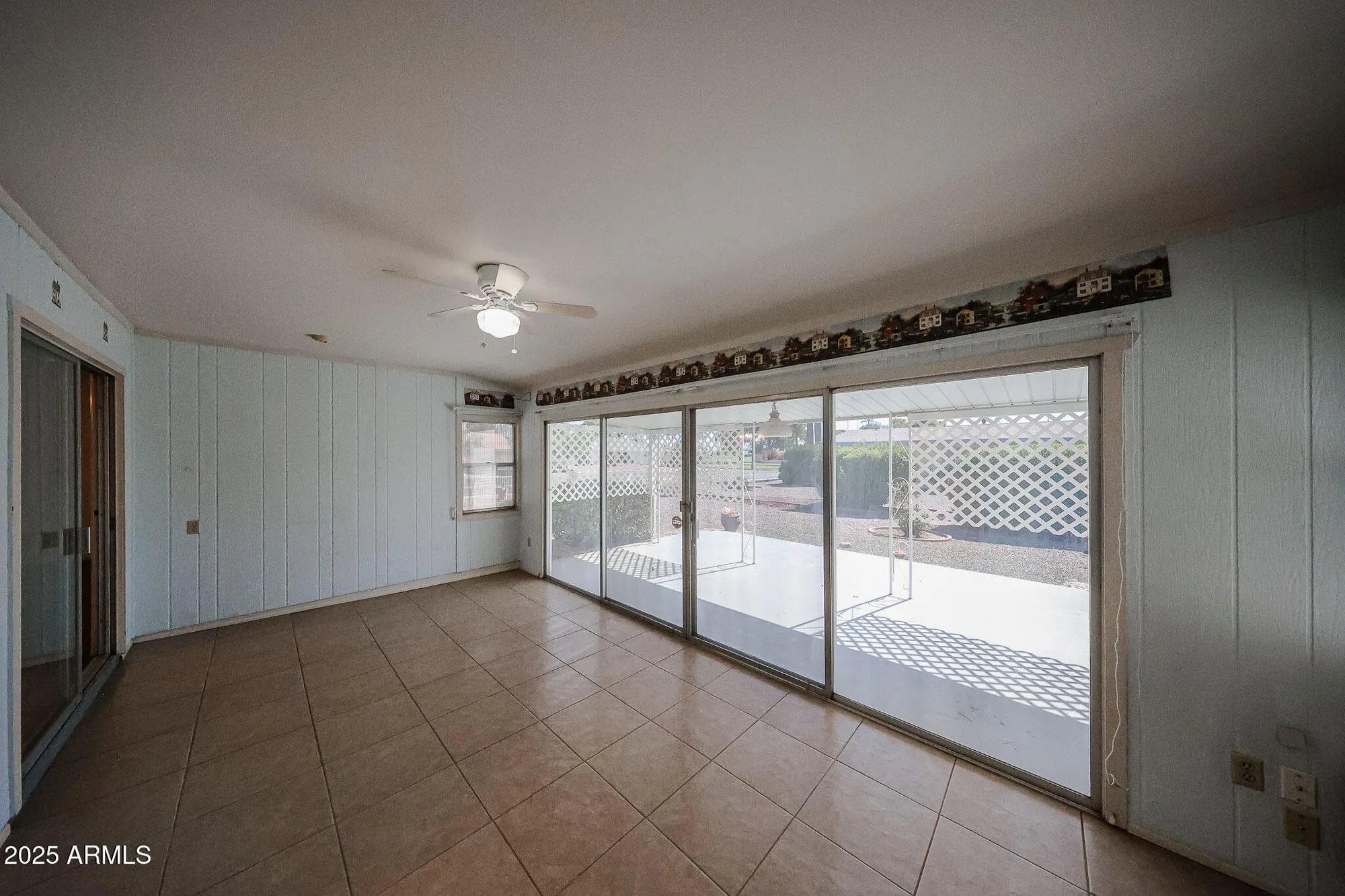 Property Slideshow image 13 of 30 | 10301 w salem dr, Sun City, AZ, 85351