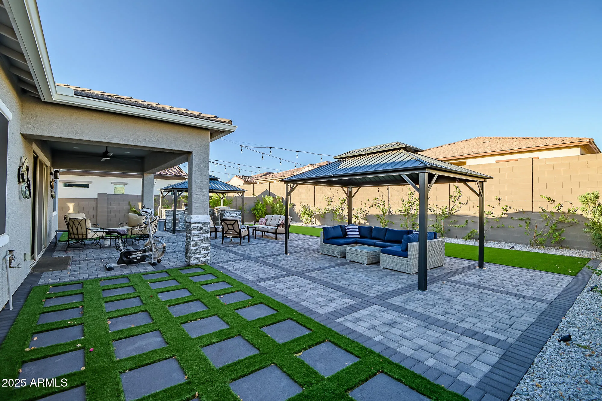 Property Slideshow image 22 of 31 | 15907 s 177th dr, Goodyear, AZ, 85338