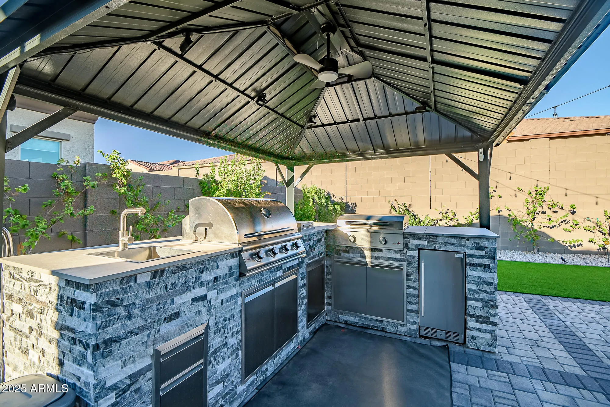 Property Slideshow image 19 of 31 | 15907 s 177th dr, Goodyear, AZ, 85338