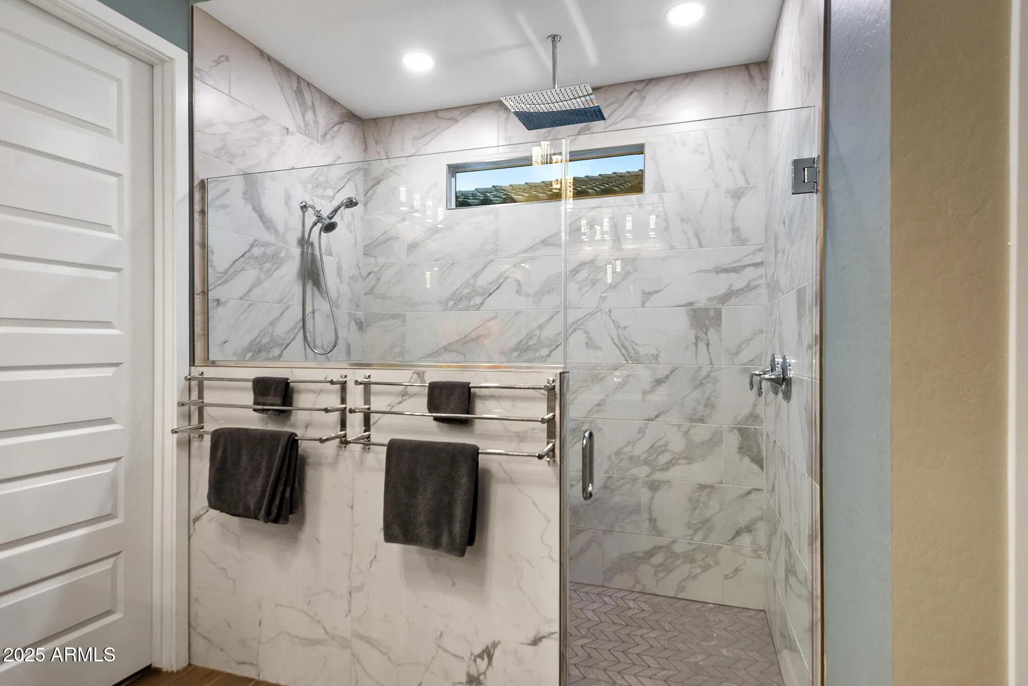 Property Slideshow image 14 of 31 | 15907 s 177th dr, Goodyear, AZ, 85338