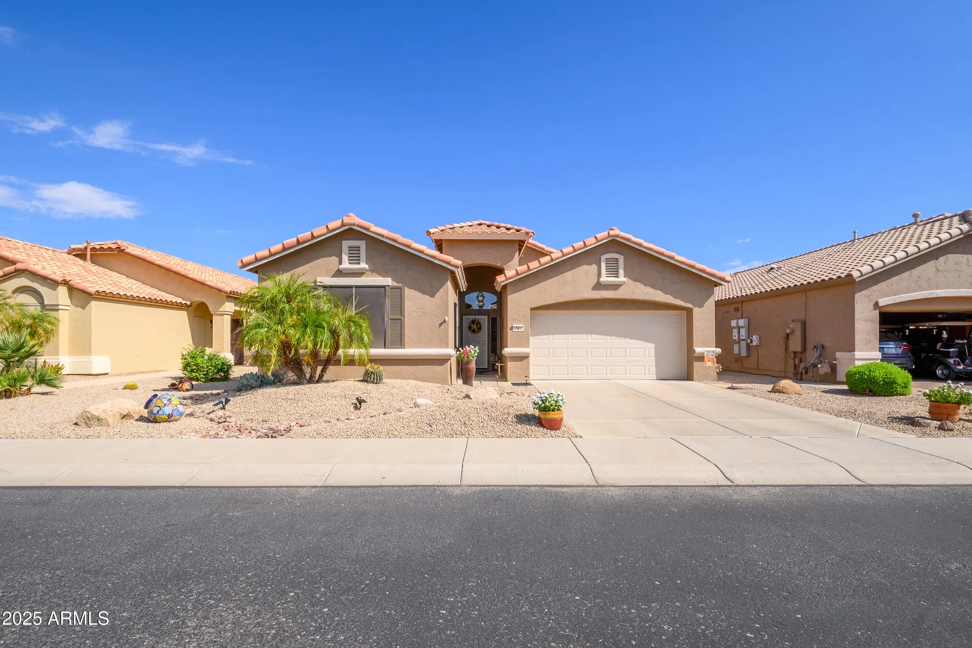 Property Slideshow image 1 of 32 | 17612 w ingleside dr, Surprise, AZ, 85374