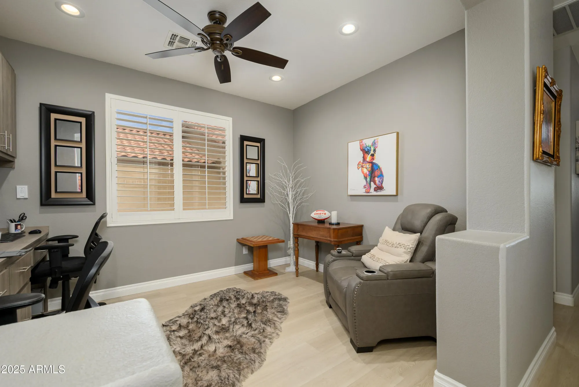 Property Slideshow image 20 of 32 | 17612 w ingleside dr, Surprise, AZ, 85374