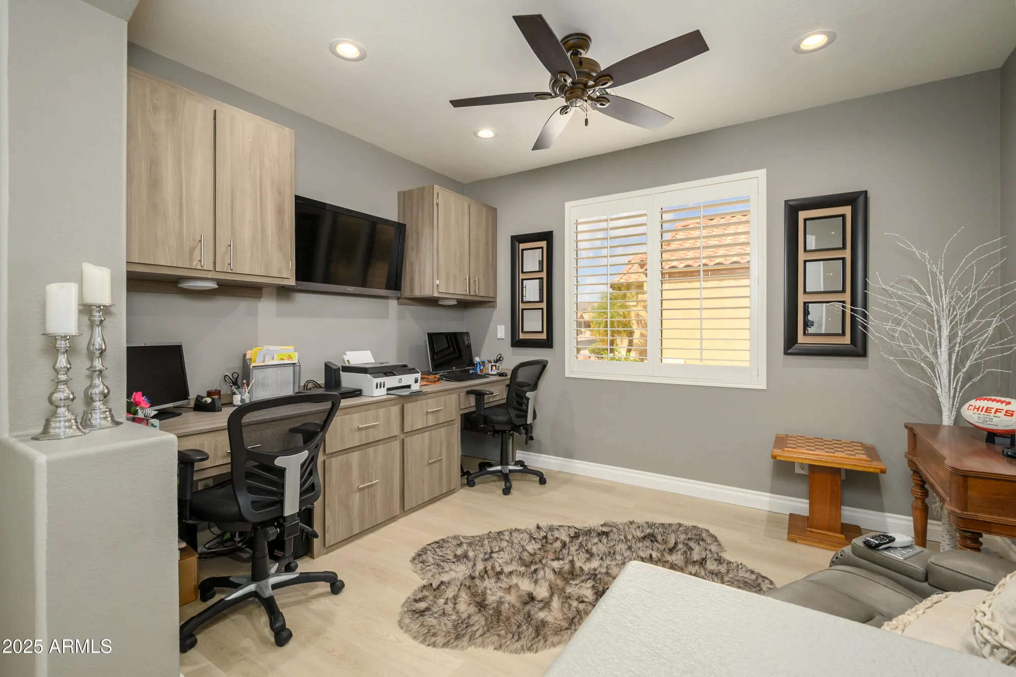 Property Slideshow image 21 of 32 | 17612 w ingleside dr, Surprise, AZ, 85374