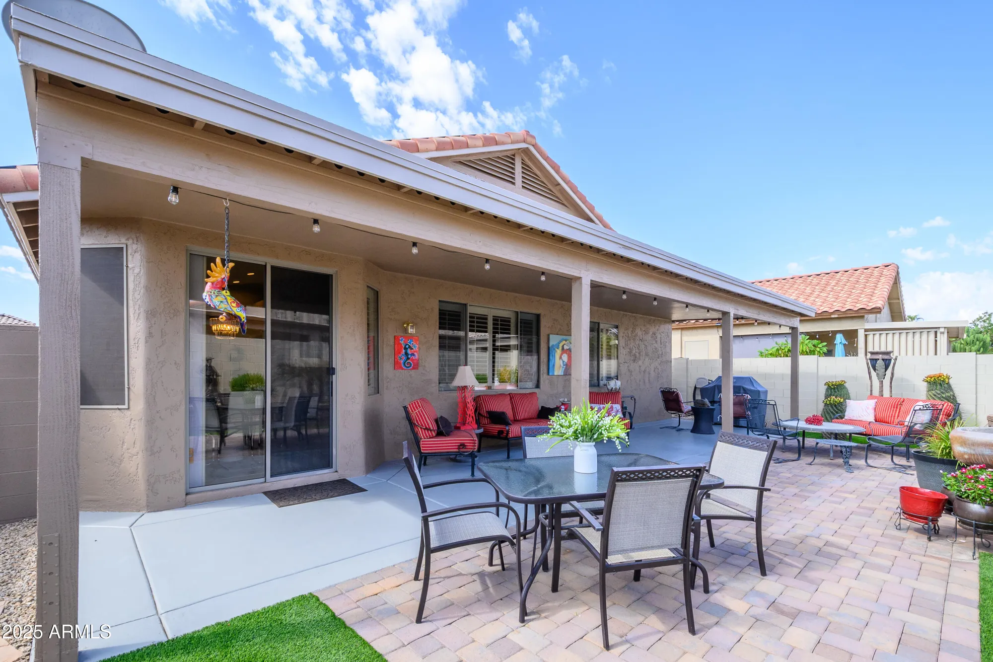 Property Slideshow image 26 of 32 | 17612 w ingleside dr, Surprise, AZ, 85374