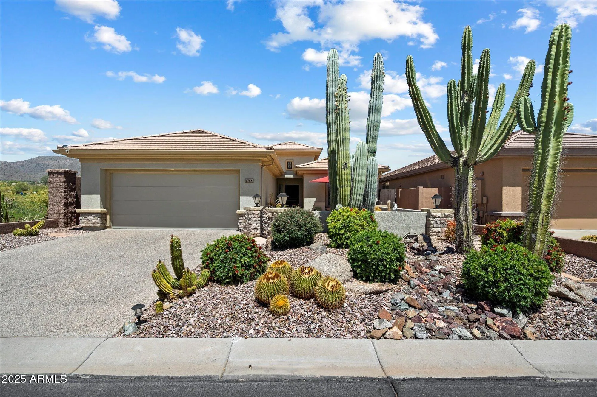 Property Slideshow image 2 of 23 | 1788 w dion dr, Anthem, AZ, 85086