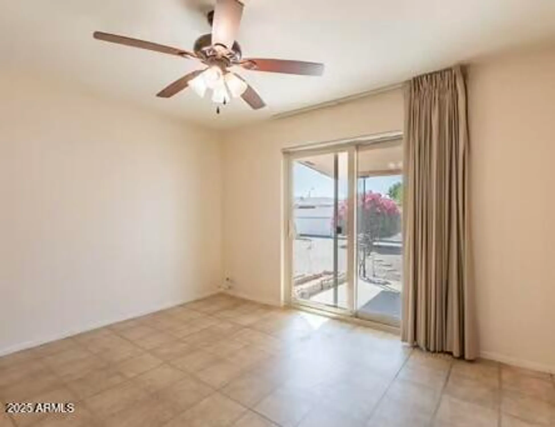 Property Slideshow image 12 of 27 | 6449 e des moines st, Mesa, AZ, 85205