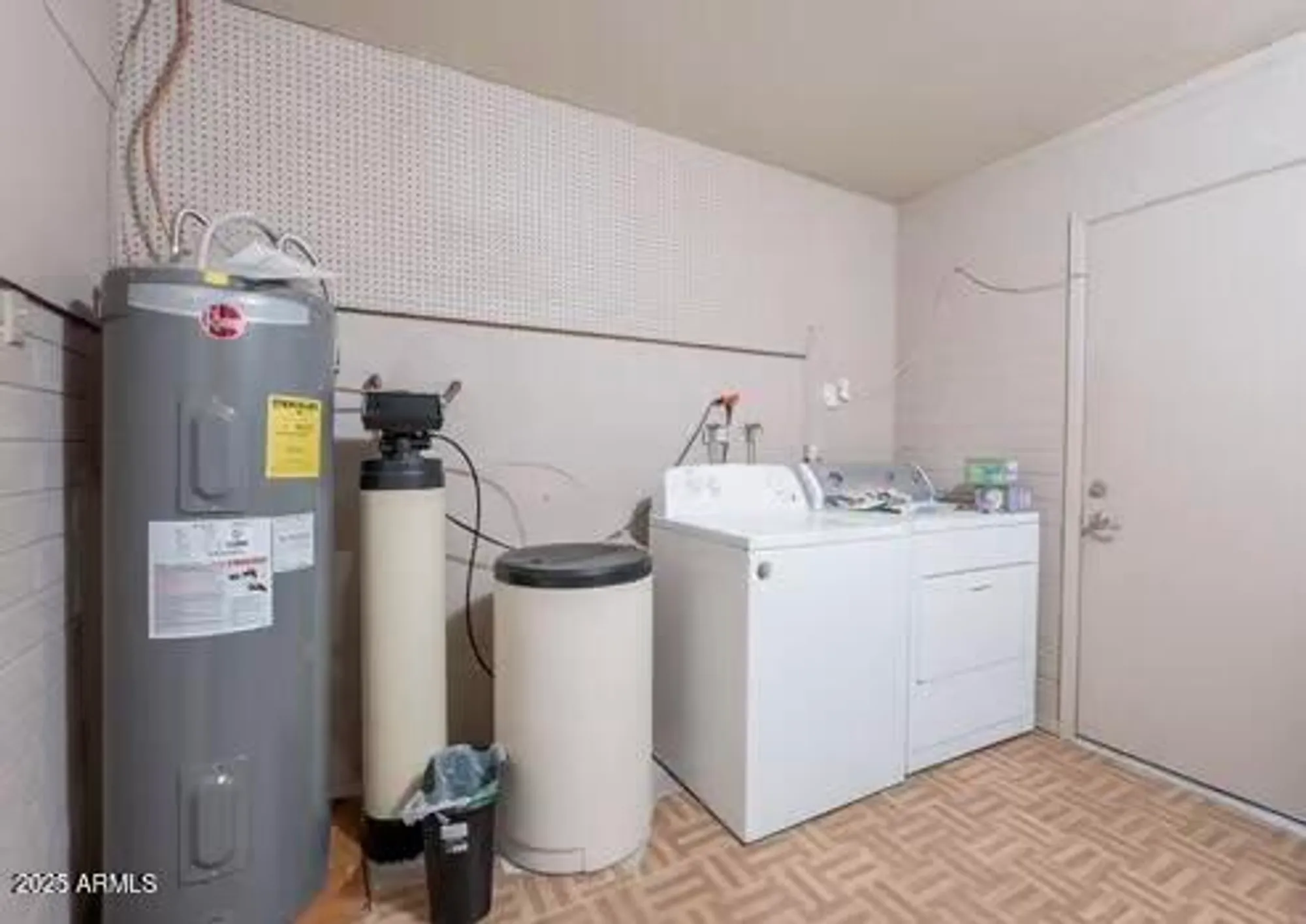 Property Slideshow image 23 of 27 | 6449 e des moines st, Mesa, AZ, 85205