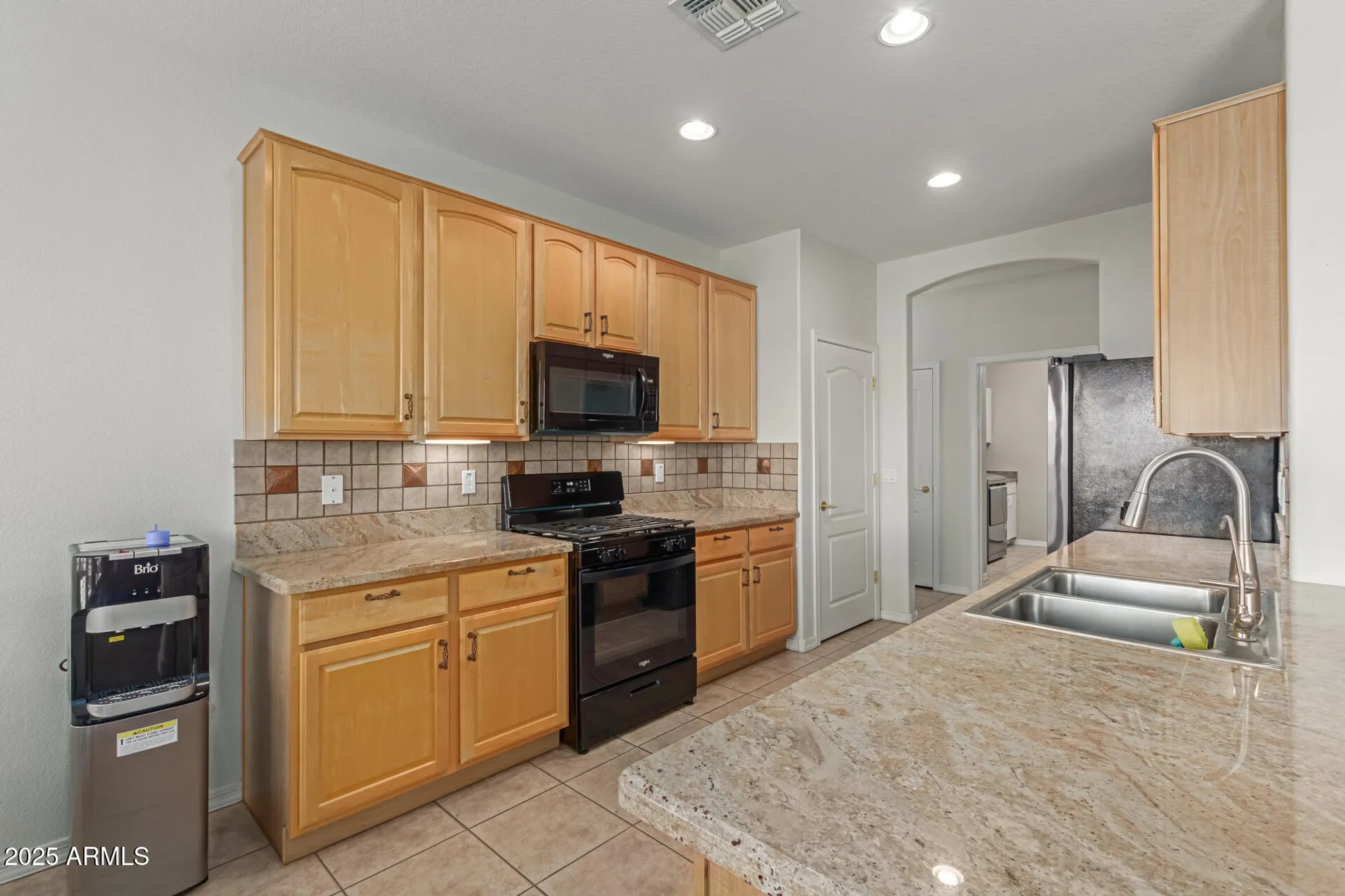 Property Slideshow image 10 of 27 | 3161 e gleneagle dr, Chandler, AZ, 85249