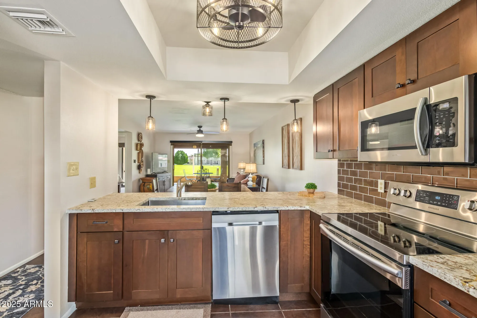 Property Slideshow image 12 of 37 | 7841 e ocotillo ave, Mesa, AZ, 85208