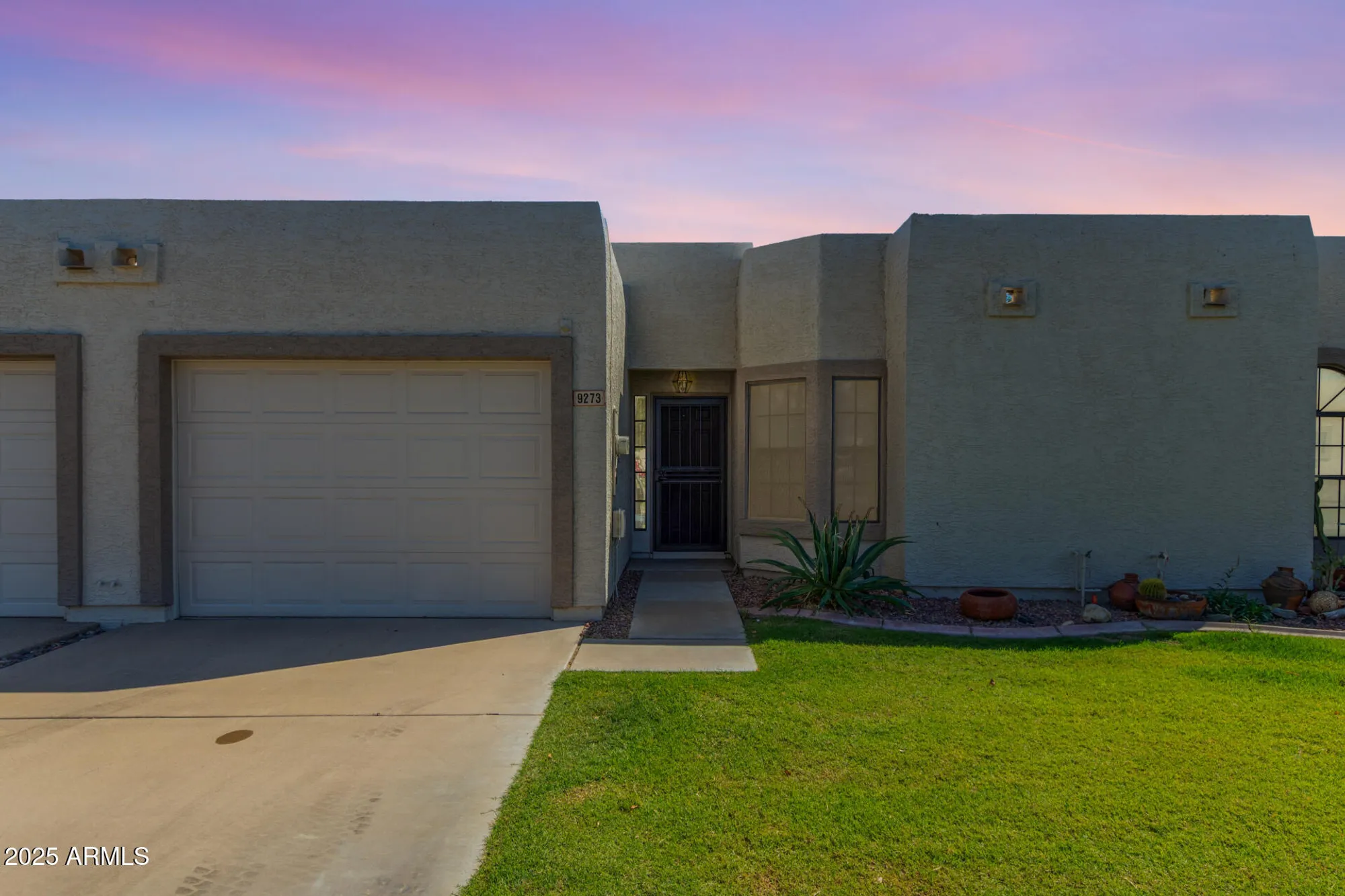 Property Slideshow image 1 of 34 | 9273 w jason dr, Peoria, AZ, 85382