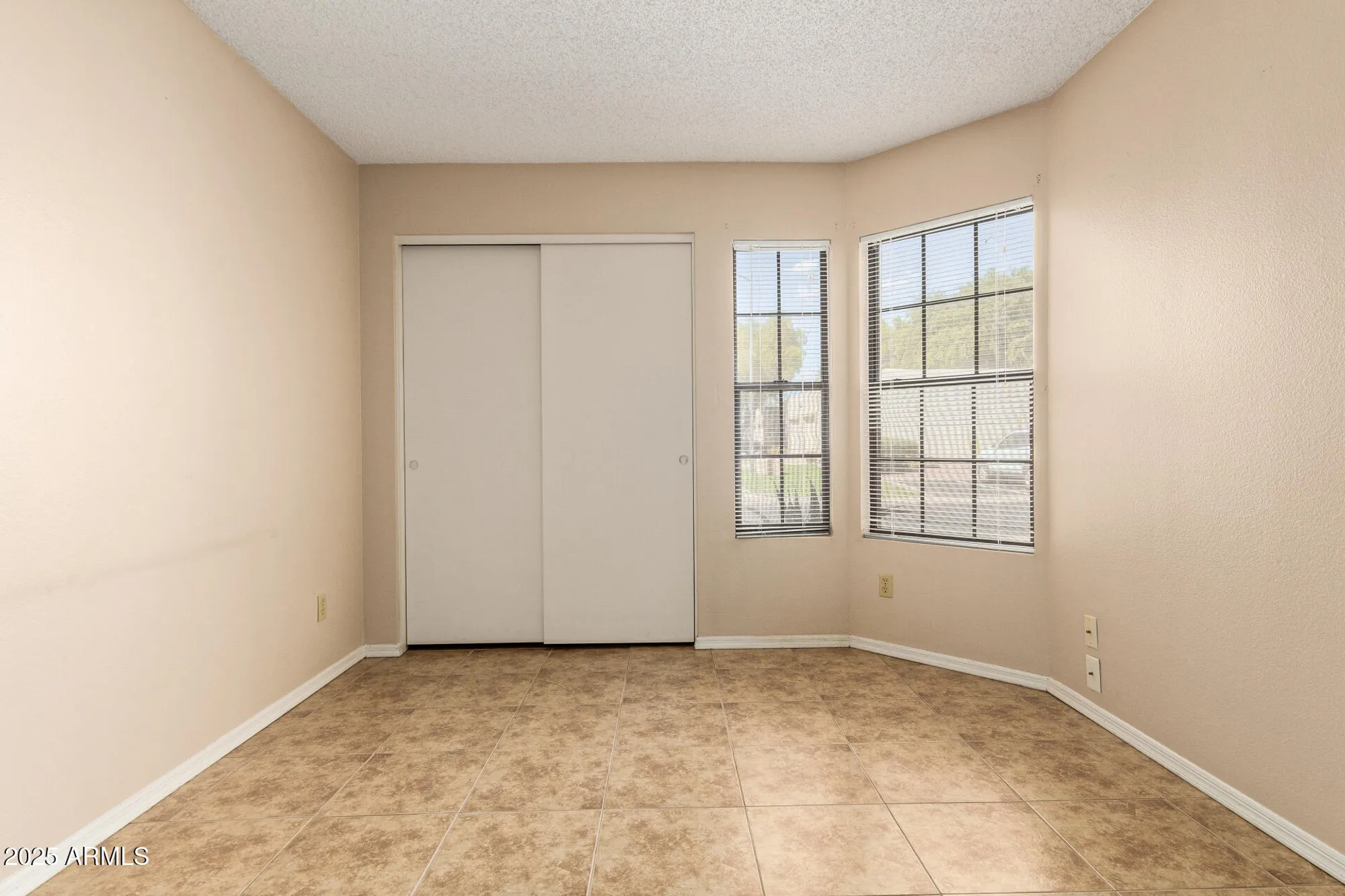 Property Slideshow image 22 of 34 | 9273 w jason dr, Peoria, AZ, 85382