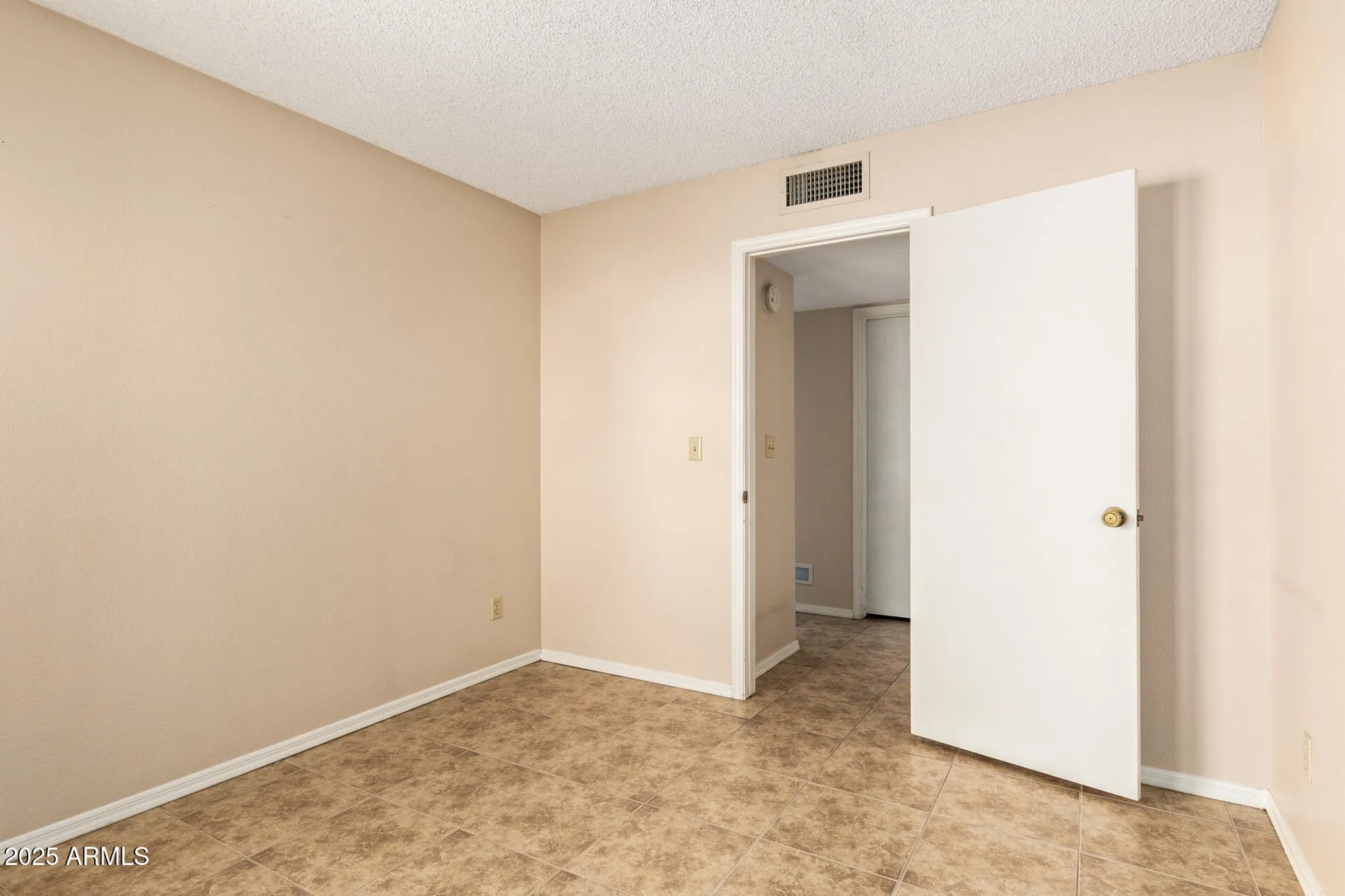 Property Slideshow image 23 of 34 | 9273 w jason dr, Peoria, AZ, 85382