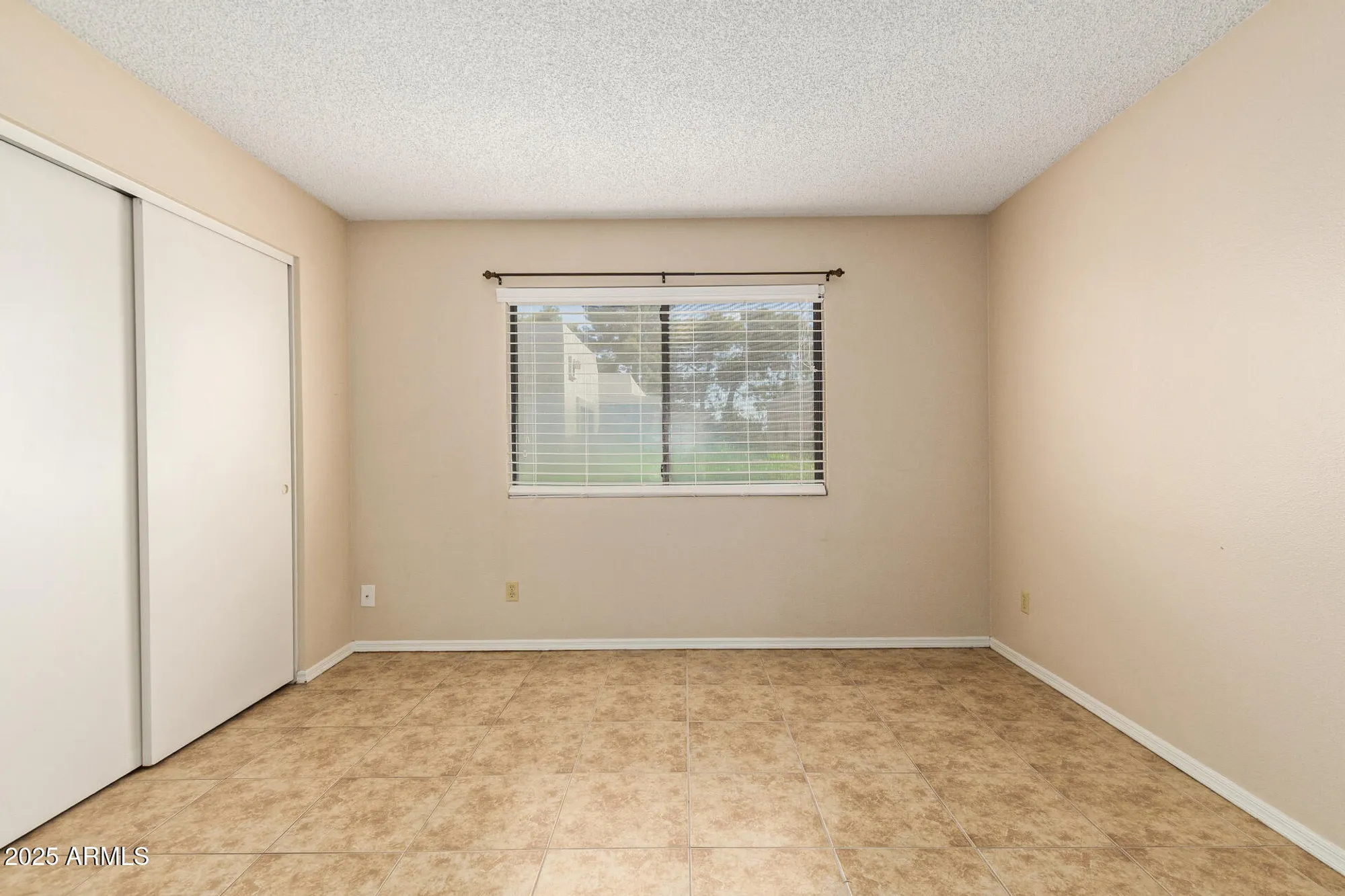 Property Slideshow image 24 of 34 | 9273 w jason dr, Peoria, AZ, 85382