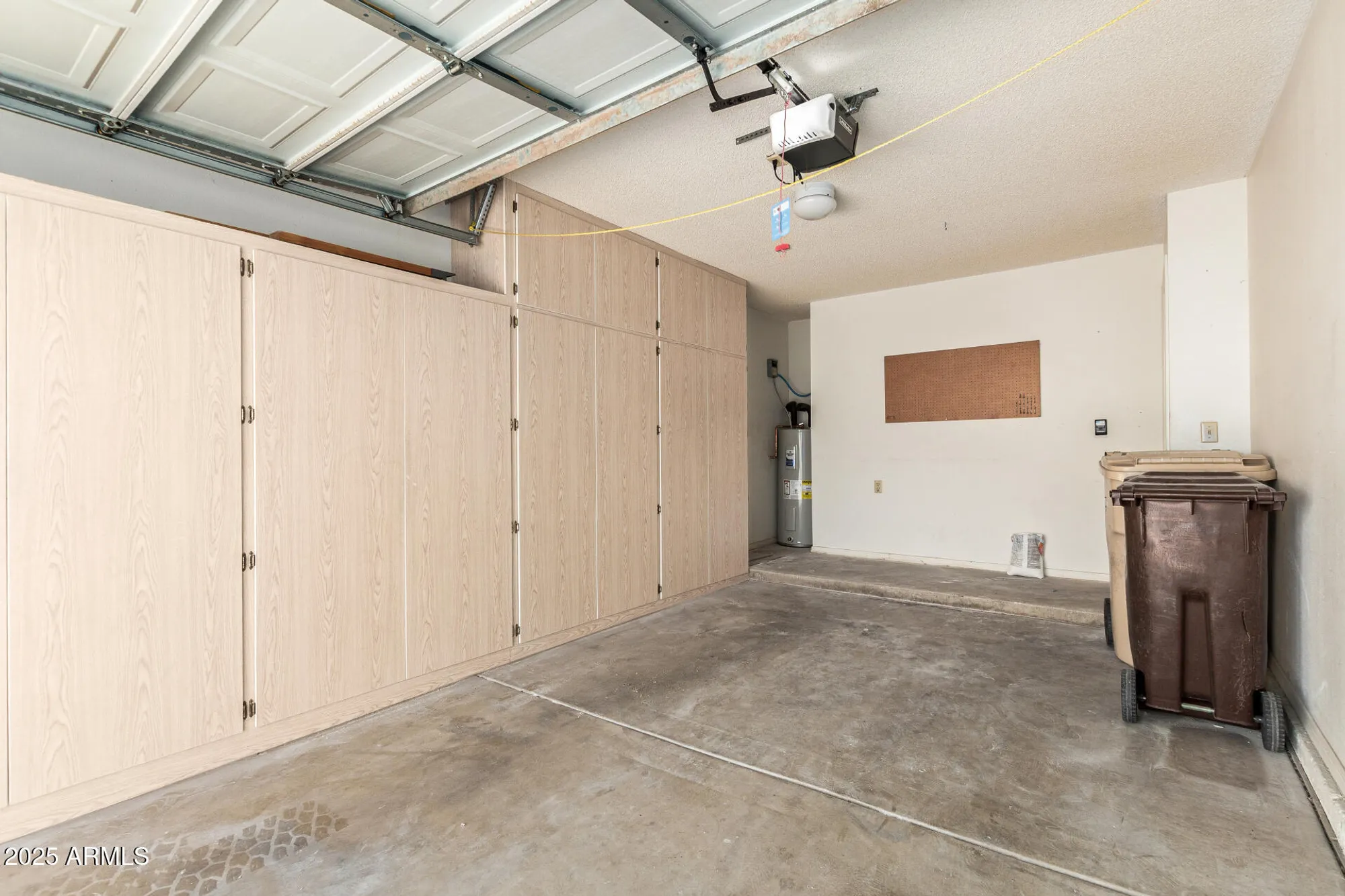 Property Slideshow image 27 of 34 | 9273 w jason dr, Peoria, AZ, 85382