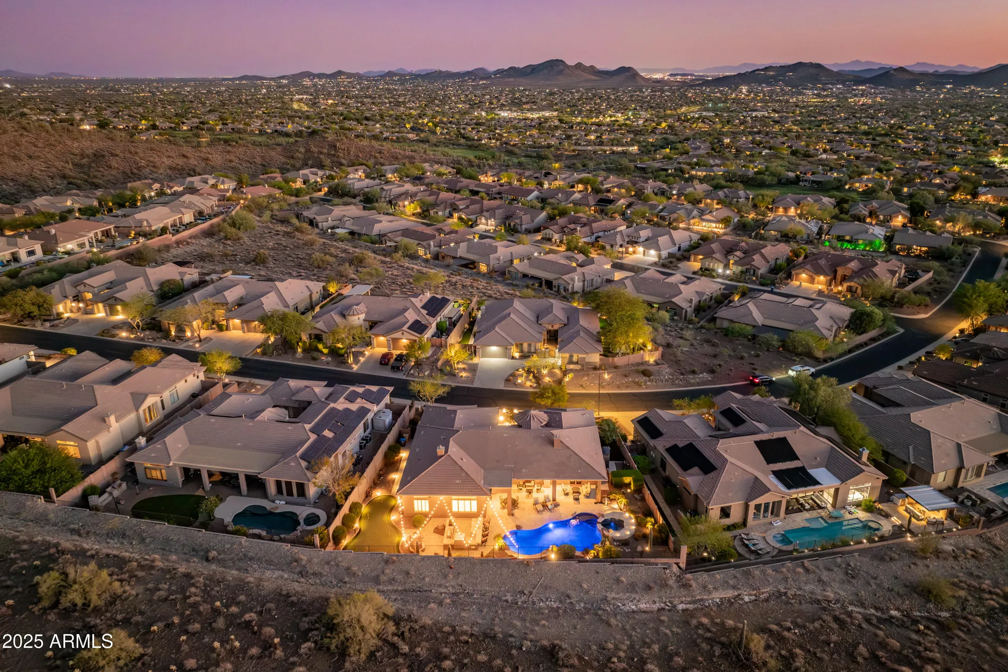 Property Slideshow image 7 of 52 | 2546 w shinnecock way, Anthem, AZ, 85086