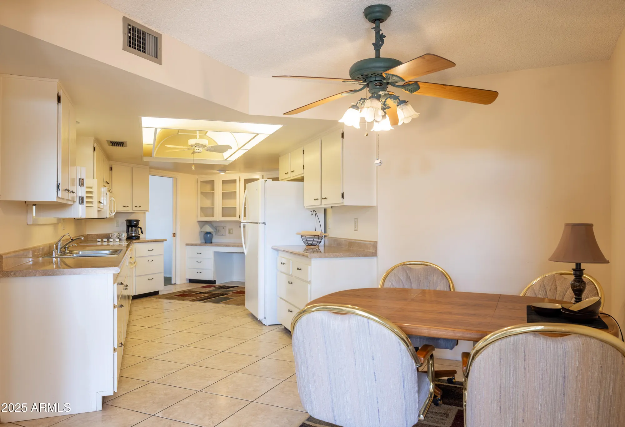 Property Slideshow image 7 of 21 | 13623 n 108th dr, Sun City, AZ, 85351