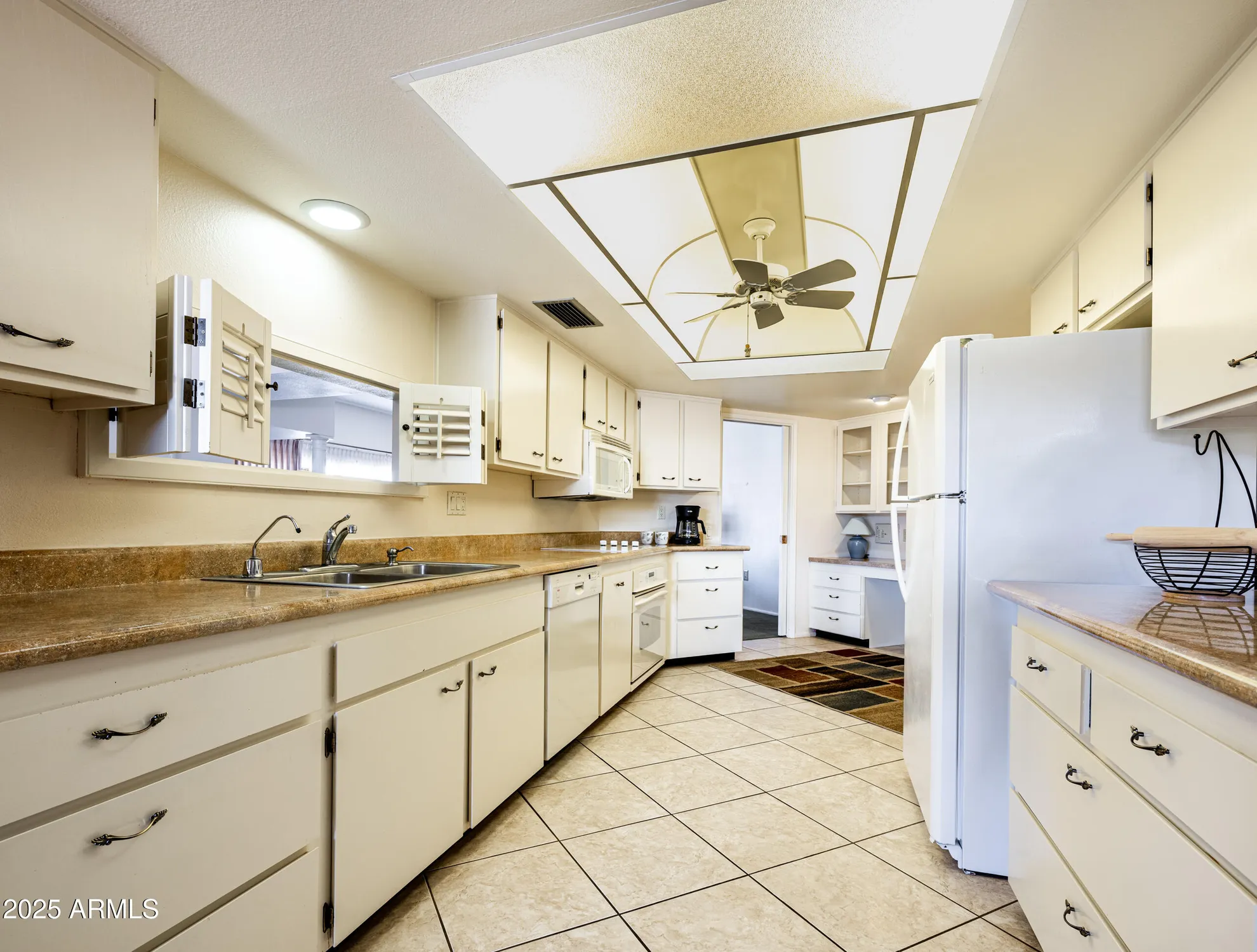 Property Slideshow image 5 of 21 | 13623 n 108th dr, Sun City, AZ, 85351