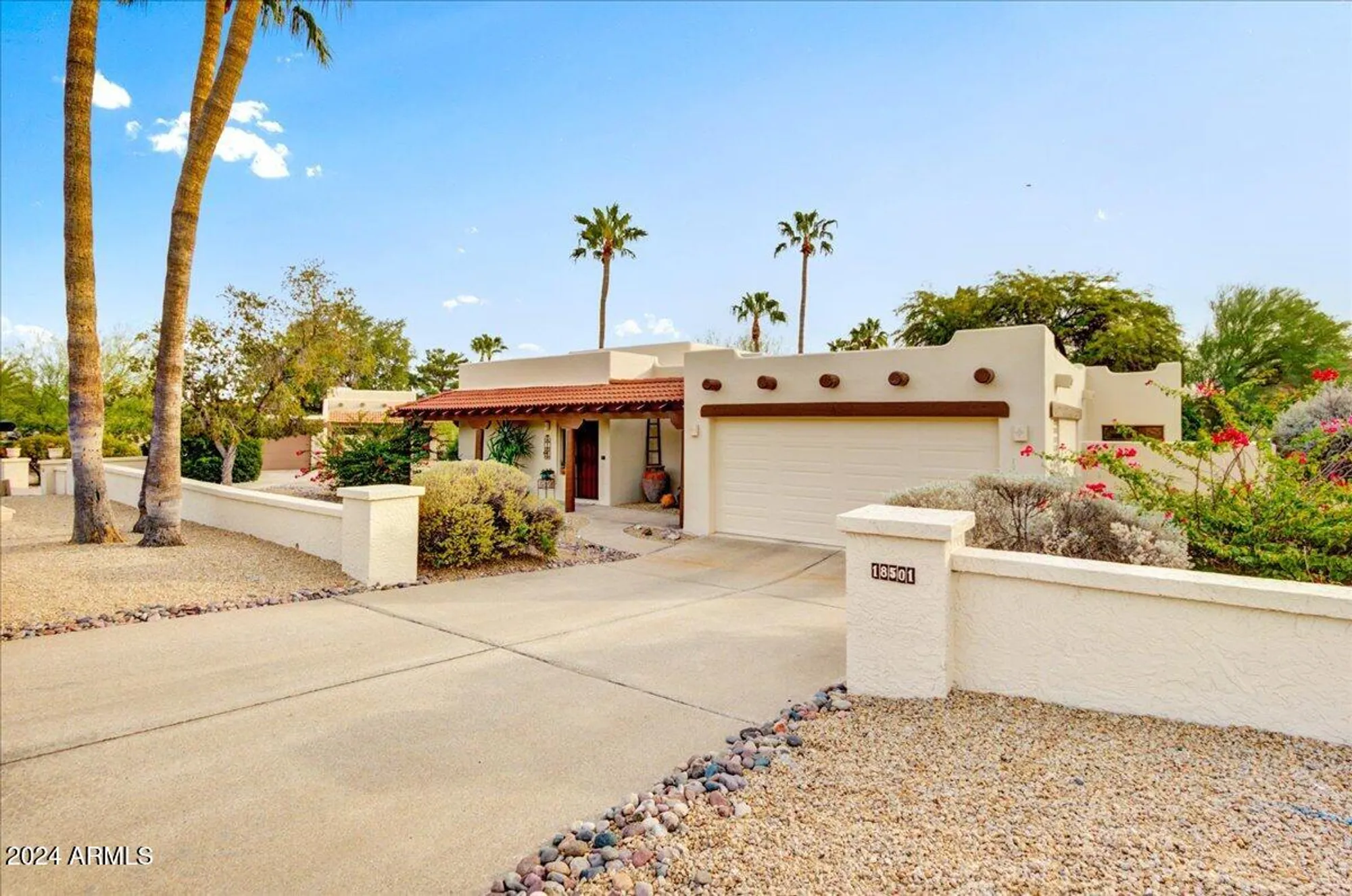 Property Slideshow image 2 of 39 | 18501 e avenida del ray, Rio Verde, AZ, 85263