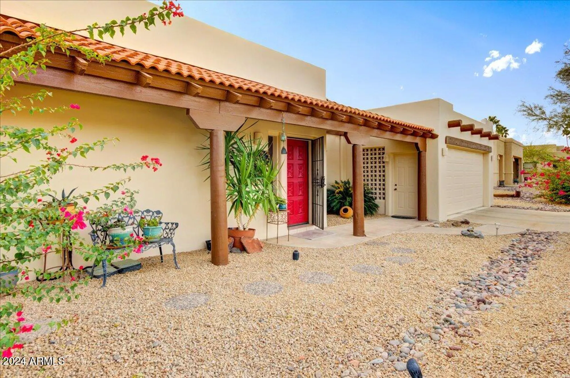 Property Slideshow image 4 of 39 | 18501 e avenida del ray, Rio Verde, AZ, 85263