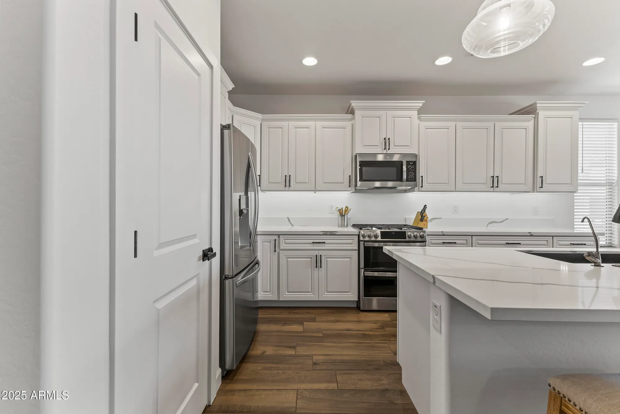 Property Slideshow image 22 of 68 | 379 e las puertas ln, Queen Creek, AZ, 85140