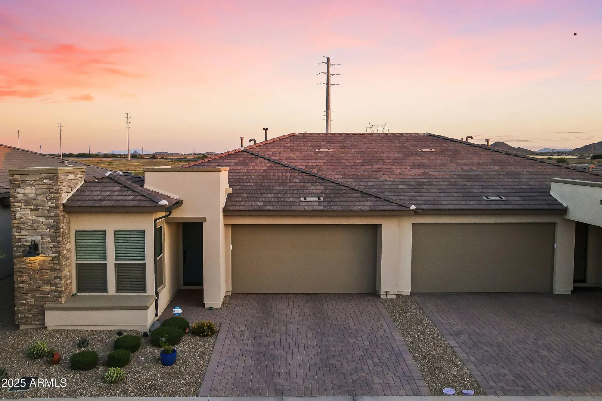 Property Slideshow image 1 of 68 | 379 e las puertas ln, Queen Creek, AZ, 85140