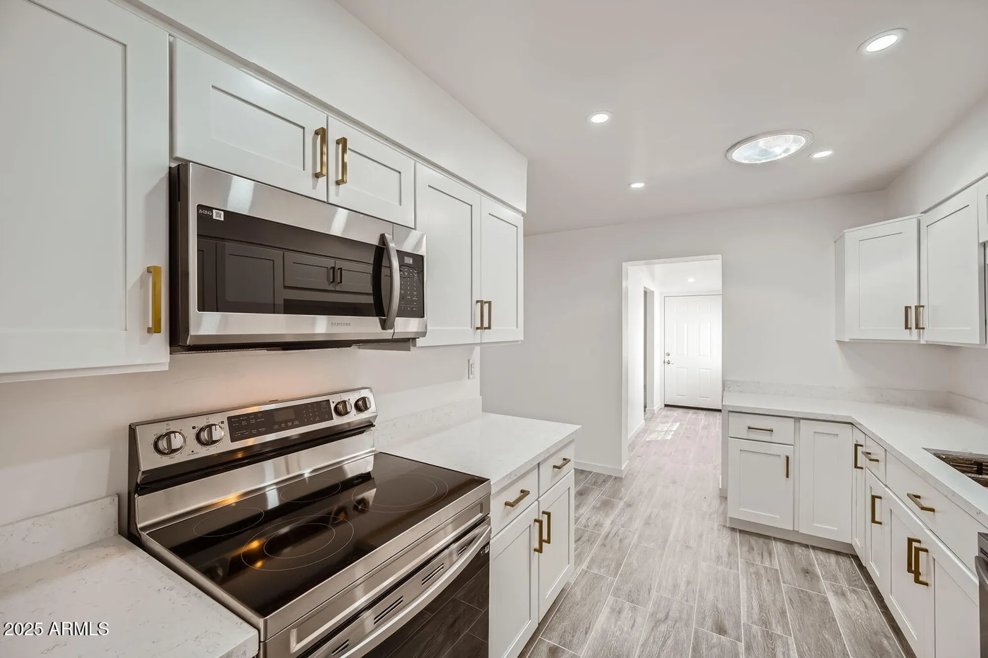 Property Slideshow image 11 of 24 | 12021 n riviera ct, Sun City, AZ, 85351