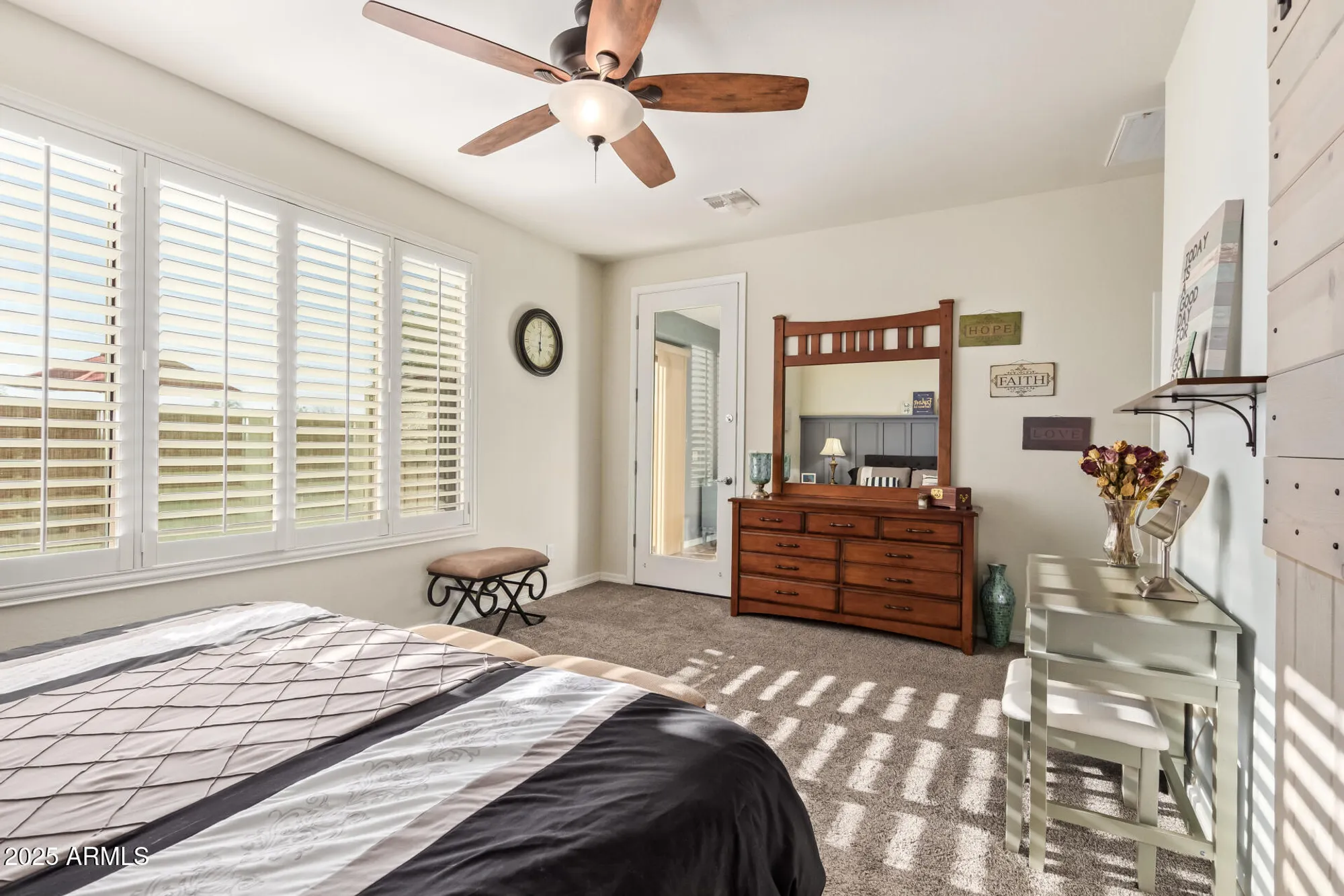 Property Slideshow image 18 of 60 | 30058 n jillian dr, San Tan Valley, AZ, 85143