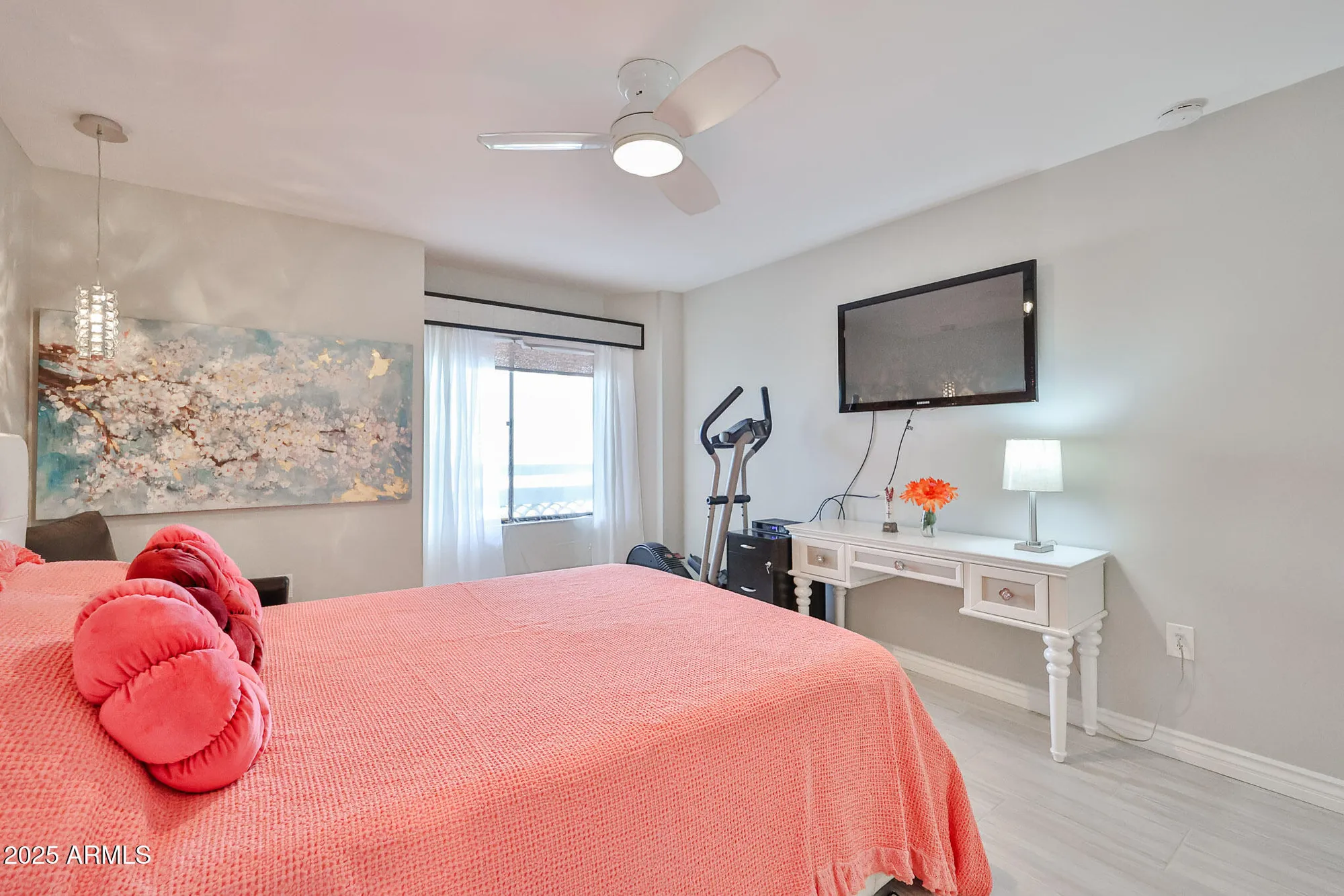 Property Slideshow image 17 of 29 | 17404 n 99th ave unit 232, Sun City, AZ, 85373