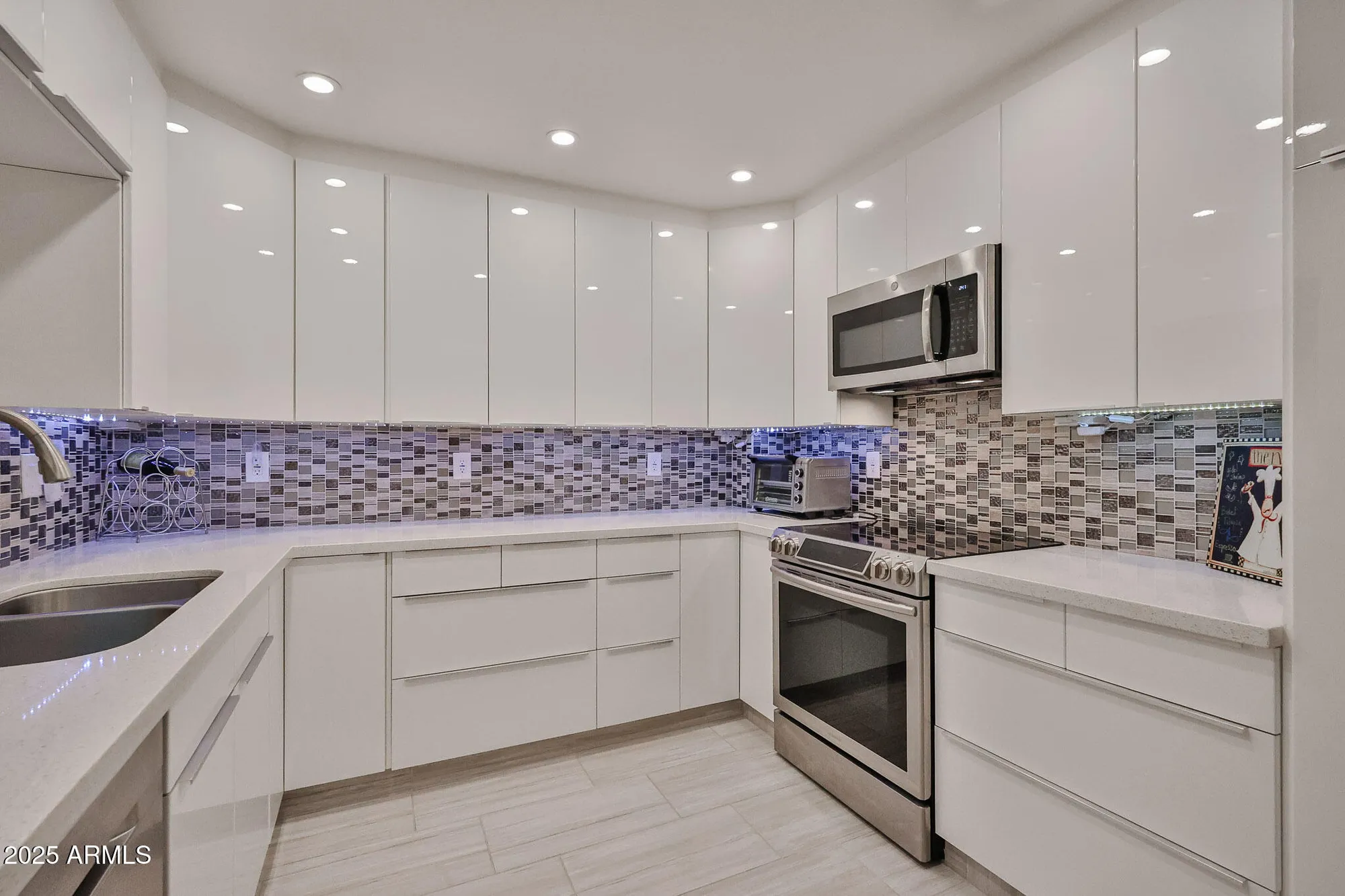 Property Slideshow image 7 of 29 | 17404 n 99th ave unit 232, Sun City, AZ, 85373