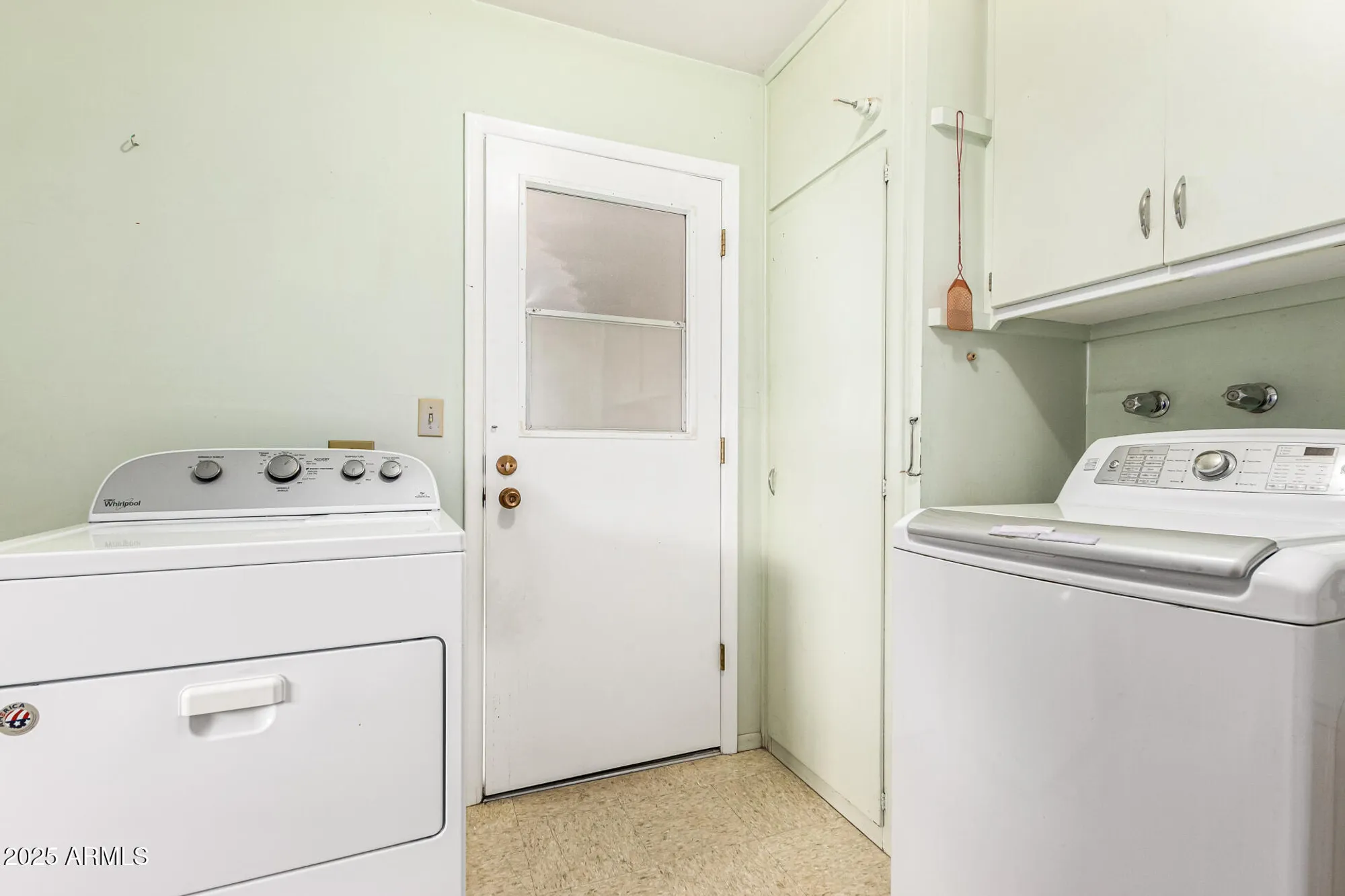 Property Slideshow image 19 of 25 | 9906 w kingswood cir, Sun City, AZ, 85351