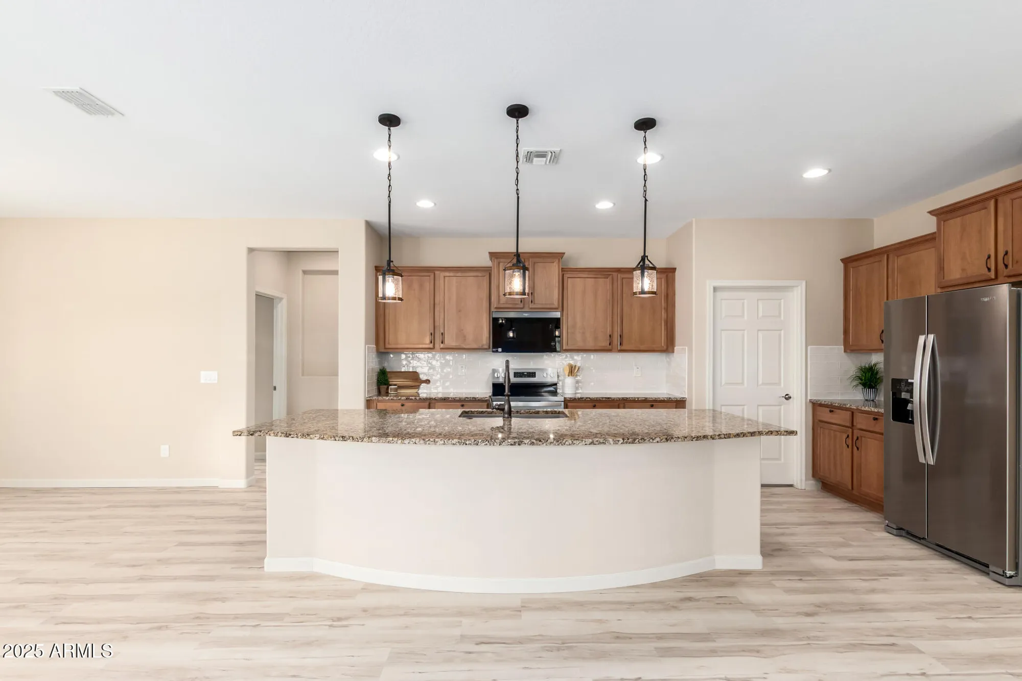 Property Slideshow image 2 of 38 | 27413 w tonopah dr, Buckeye, AZ, 85396