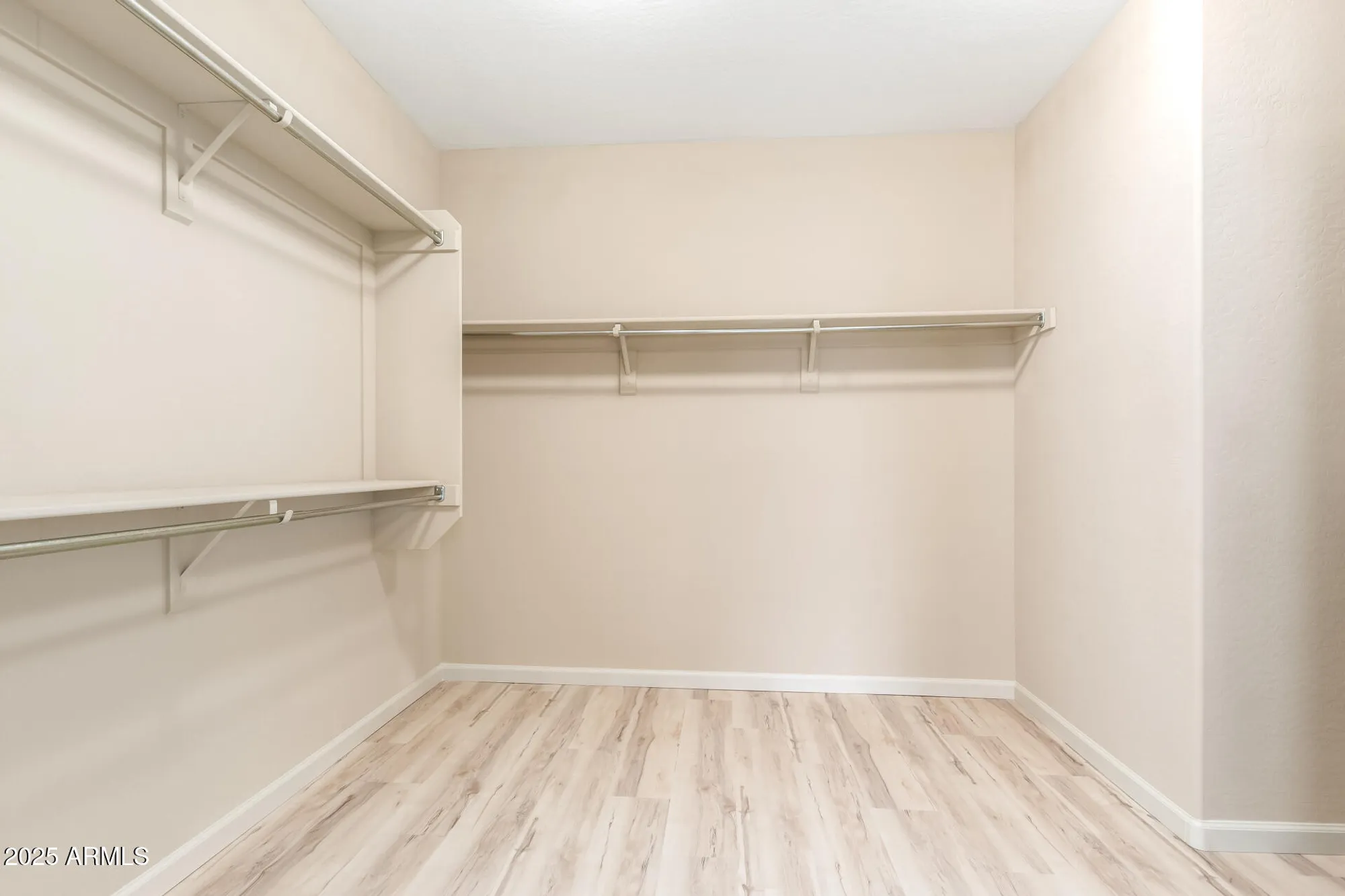 Property Slideshow image 16 of 38 | 27413 w tonopah dr, Buckeye, AZ, 85396