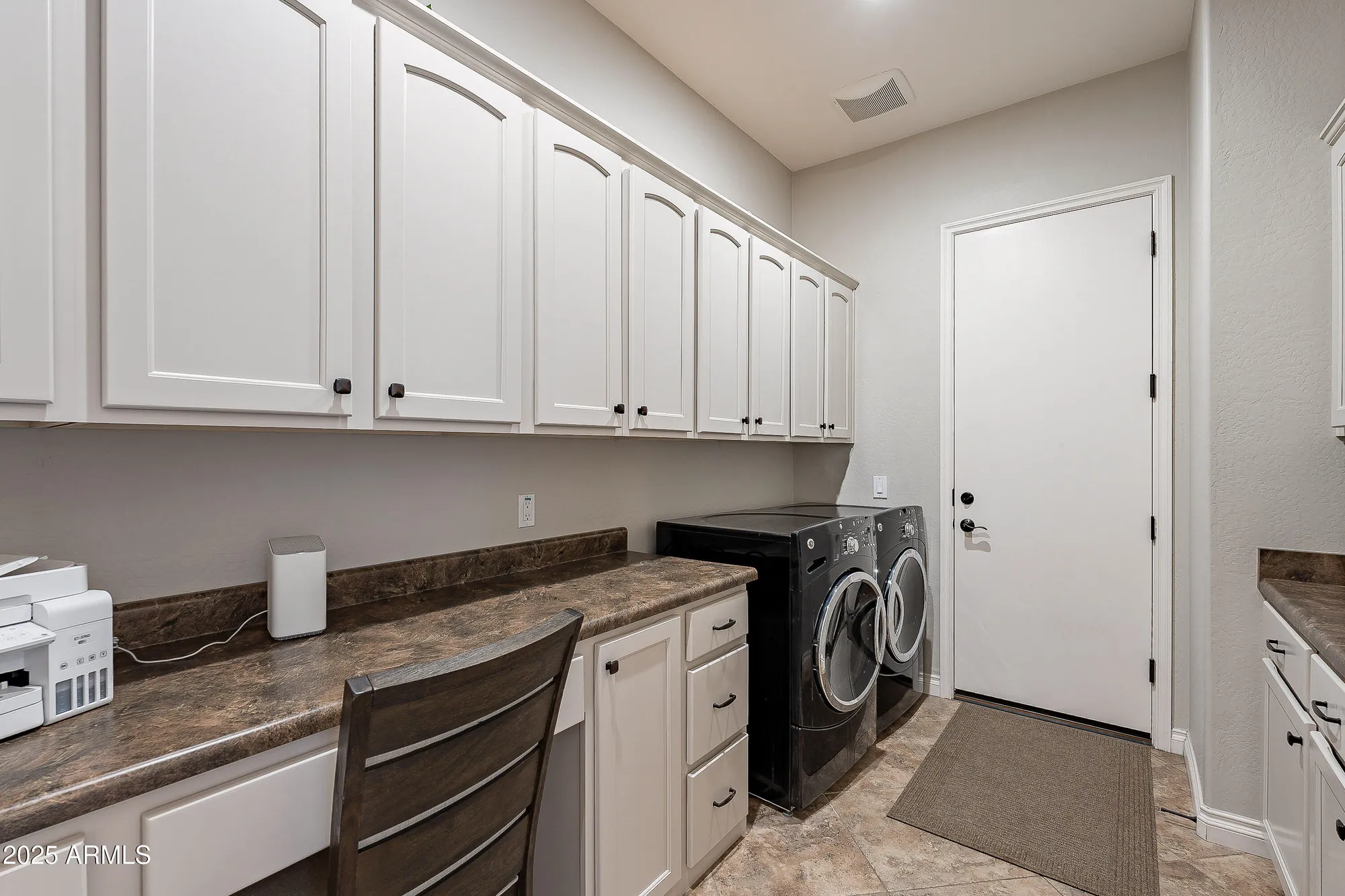 Property Slideshow image 22 of 33 | 1401 e sweet citrus dr, Queen Creek, AZ, 85140