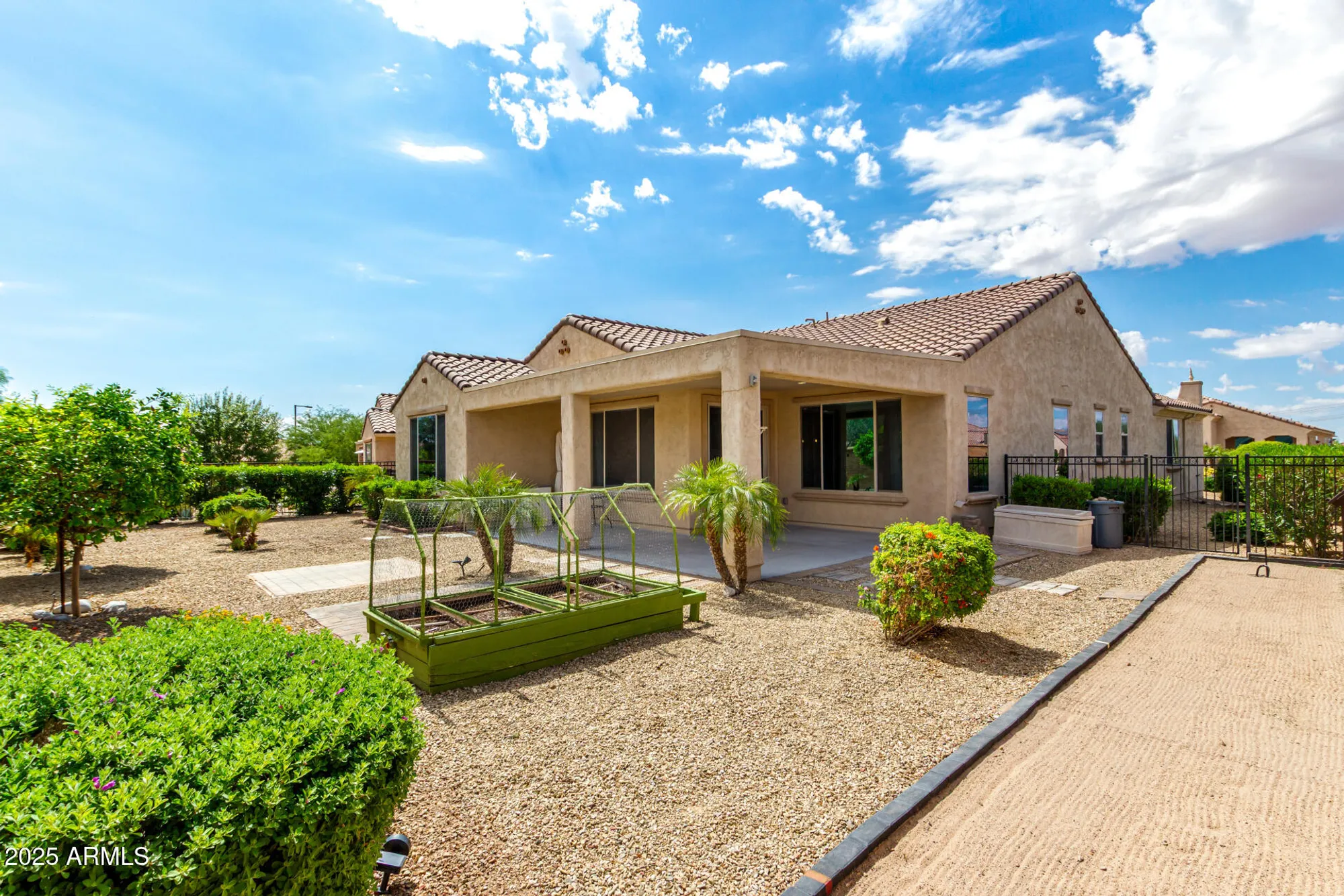 Property Slideshow image 23 of 38 | 27413 w tonopah dr, Buckeye, AZ, 85396