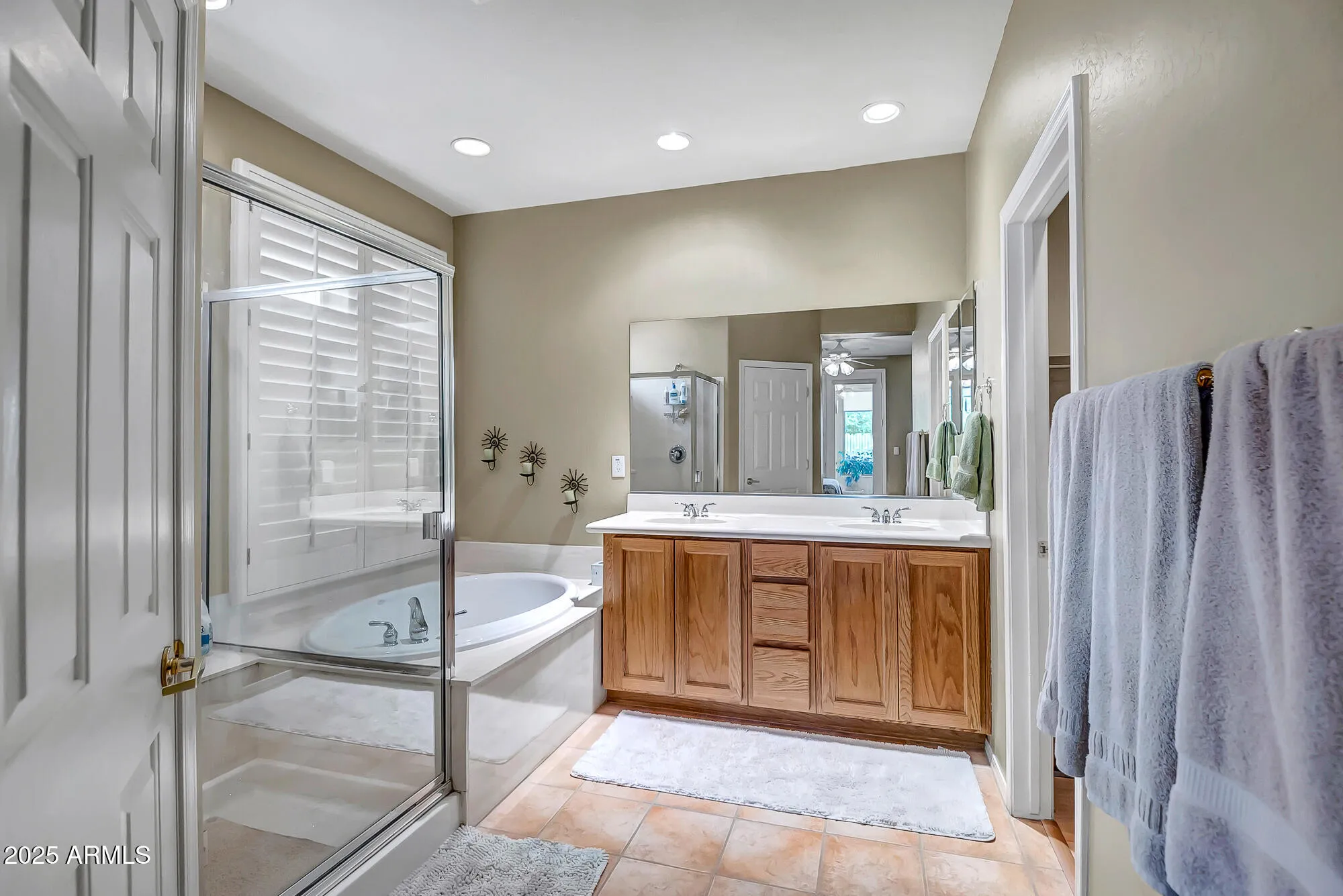 Property Slideshow image 15 of 36 | 41604 n cedar chase rd, Anthem, AZ, 85086