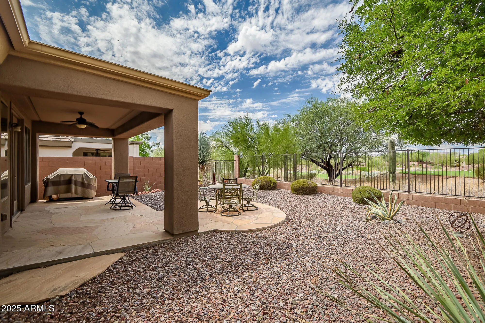Property Slideshow image 27 of 36 | 41604 n cedar chase rd, Anthem, AZ, 85086