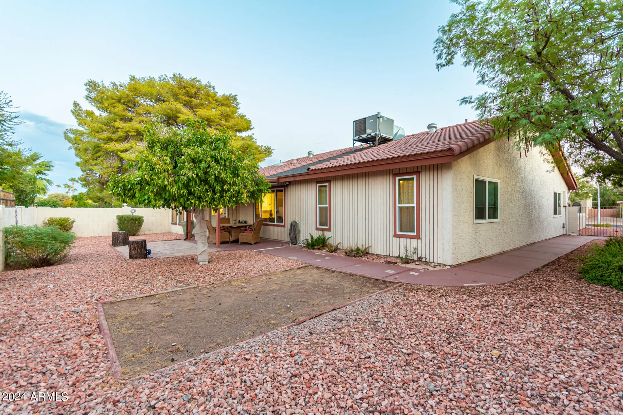 Property Slideshow image 23 of 36 | 25629 s ontario dr, Sun Lakes, AZ, 85248