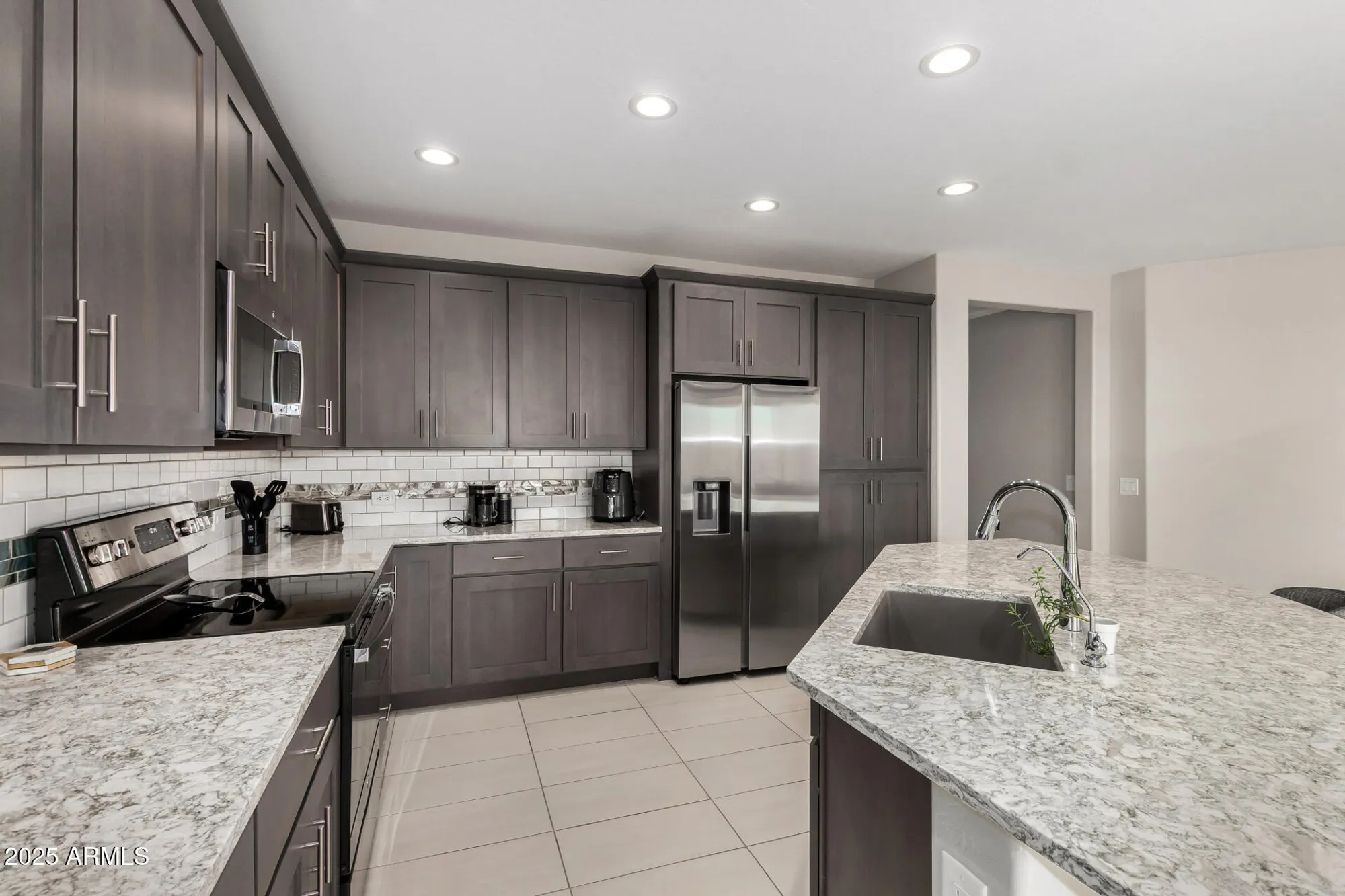 Property Slideshow image 9 of 55 | 4875 w picacho dr, Eloy, AZ, 85131