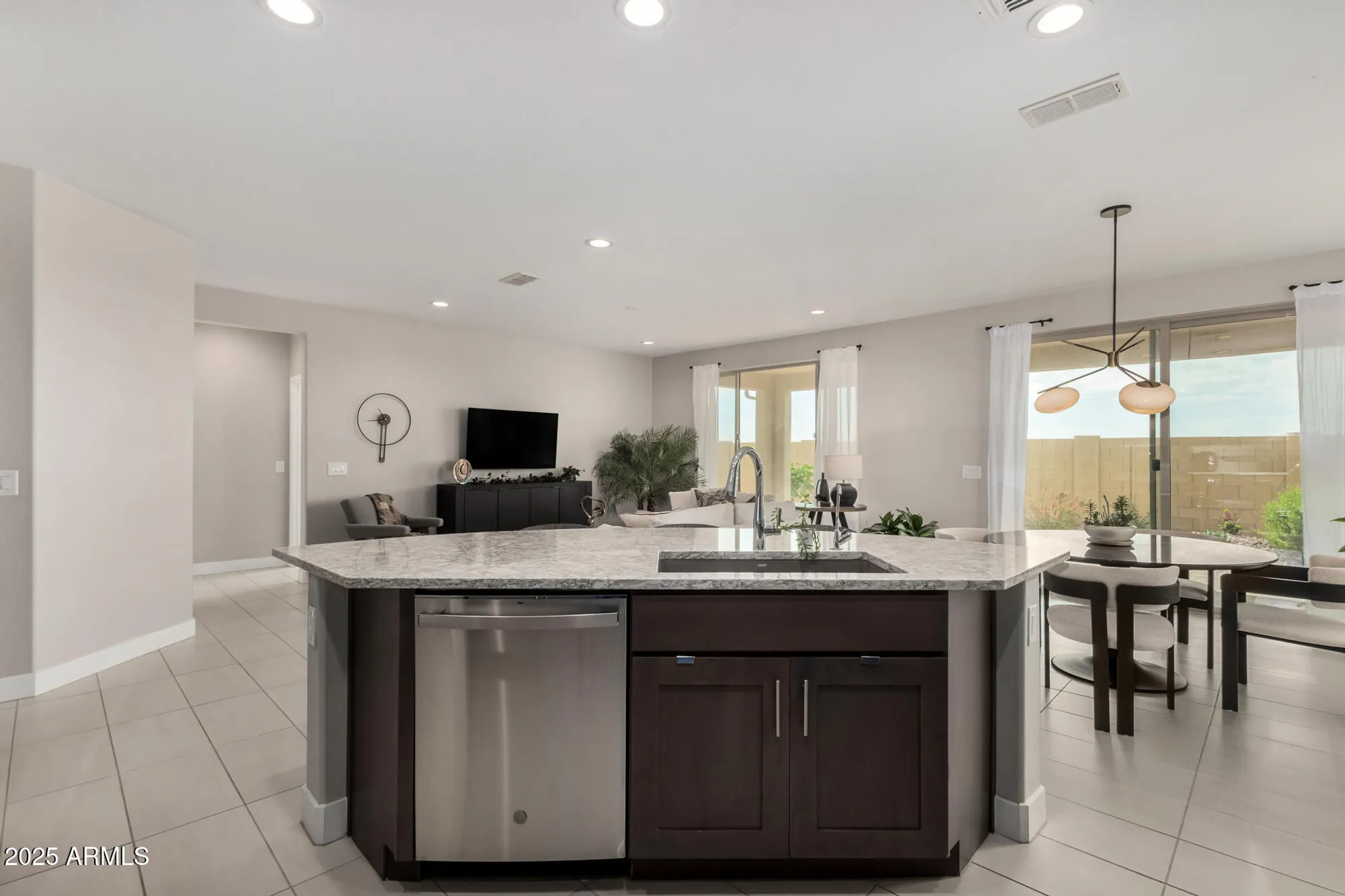 Property Slideshow image 12 of 55 | 4875 w picacho dr, Eloy, AZ, 85131