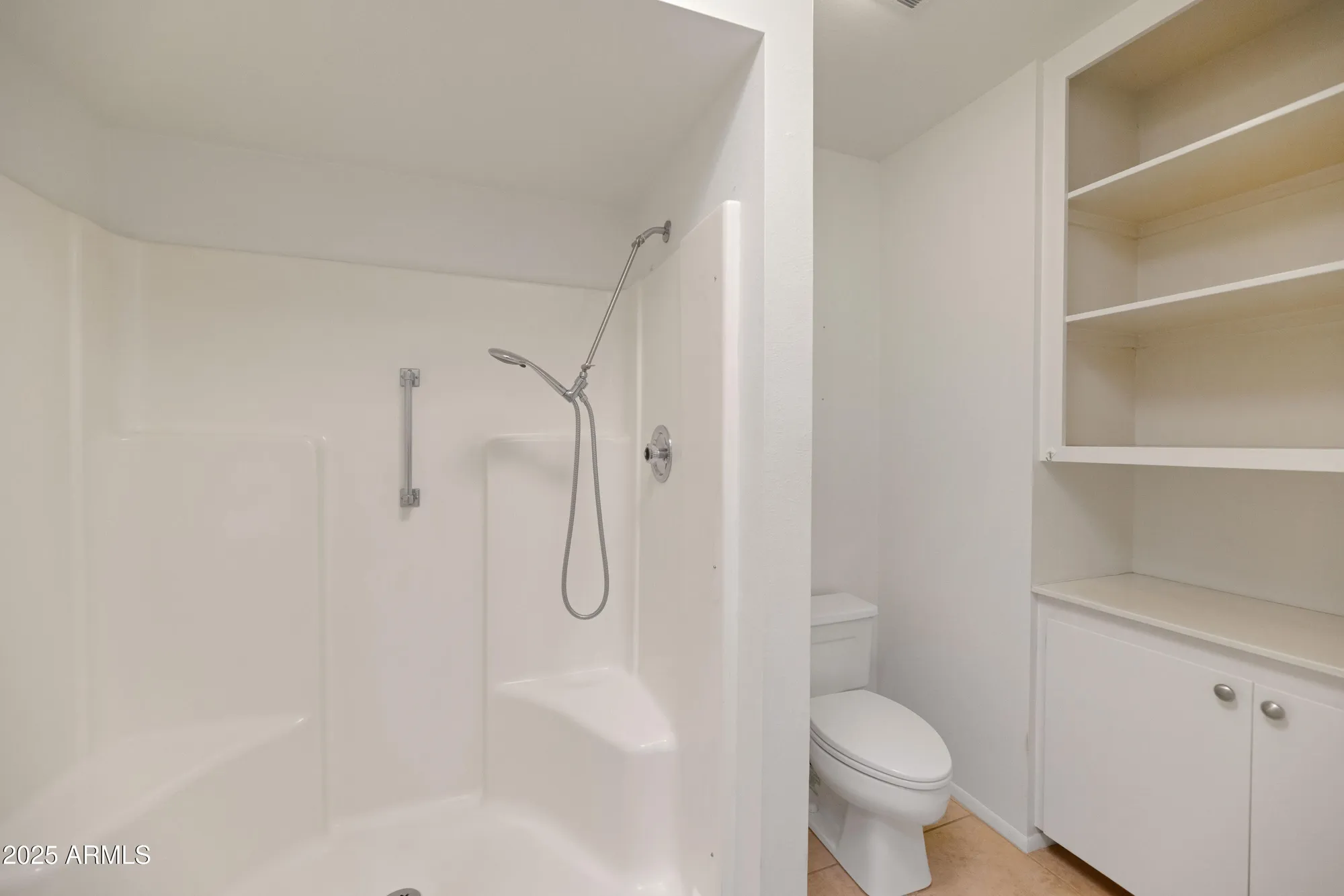 Property Slideshow image 17 of 28 | 16017 n nicklaus ln, Sun City, AZ, 85351