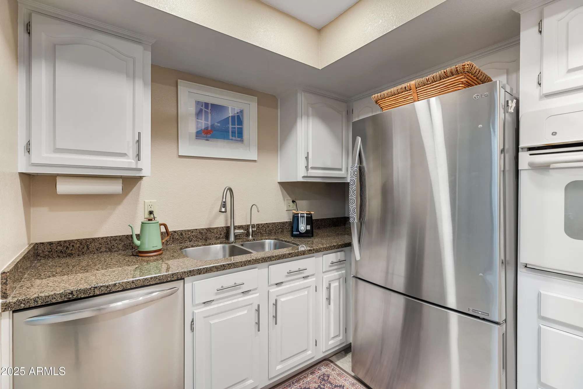 Property Slideshow image 7 of 41 | 17404 n 99th ave unit 333, Sun City, AZ, 85373